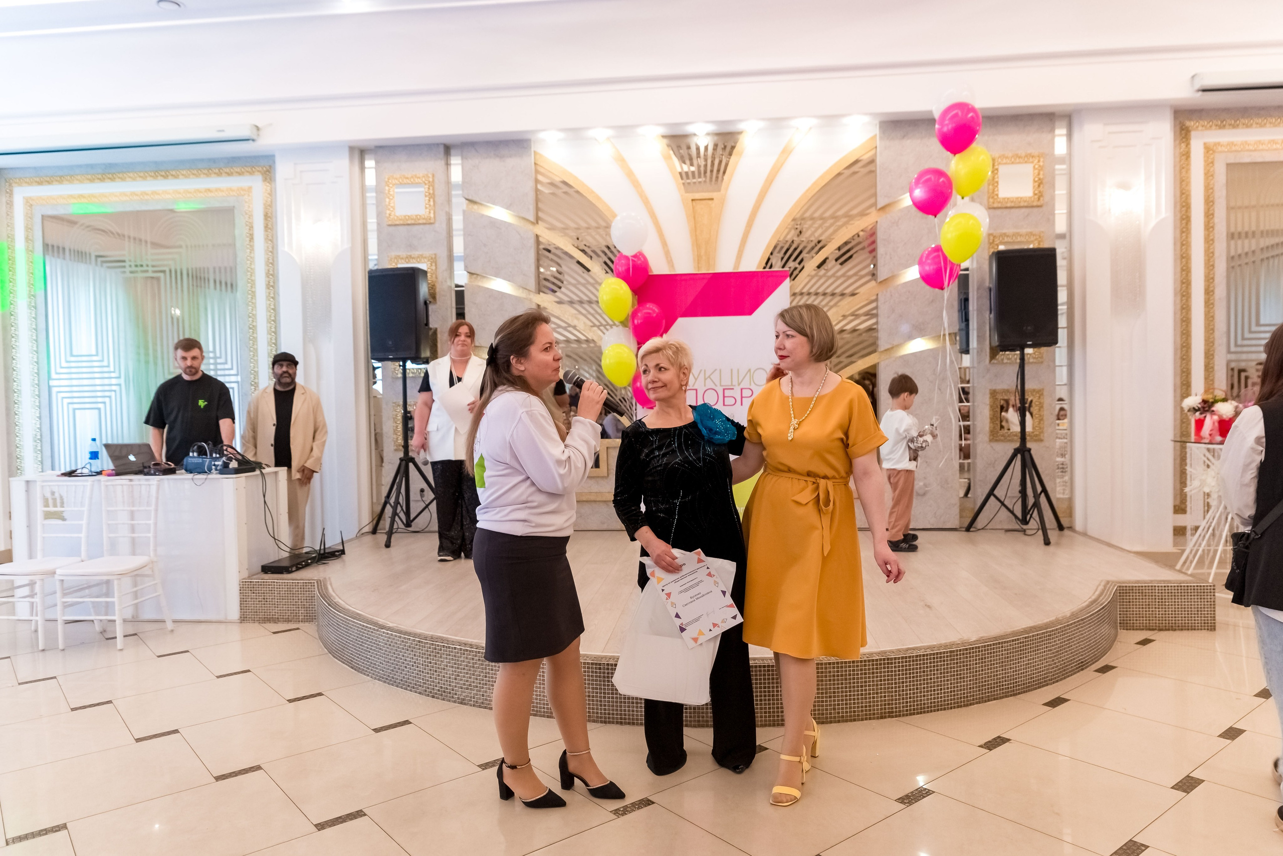 Фестиваль Ради мира от АУКЦИОН ДОБРА 🔥. Женский фотограф Крещение Венчание Москва Брянск