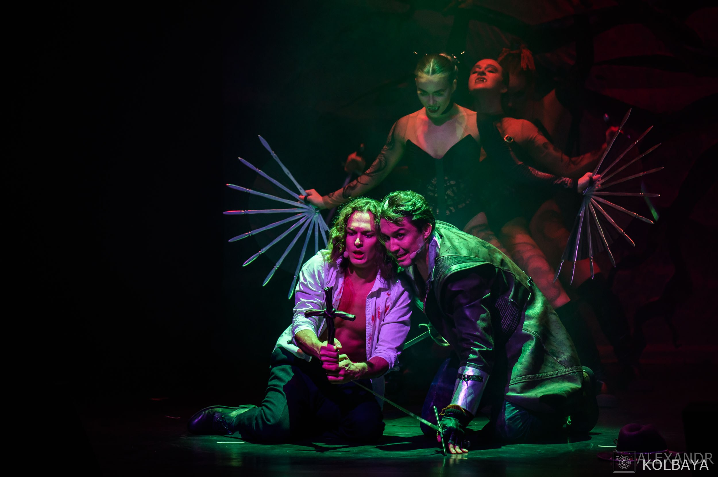 Мюзикл Дракула. Концертный и театральный репортажный фотограф в Москве Александр Колбая