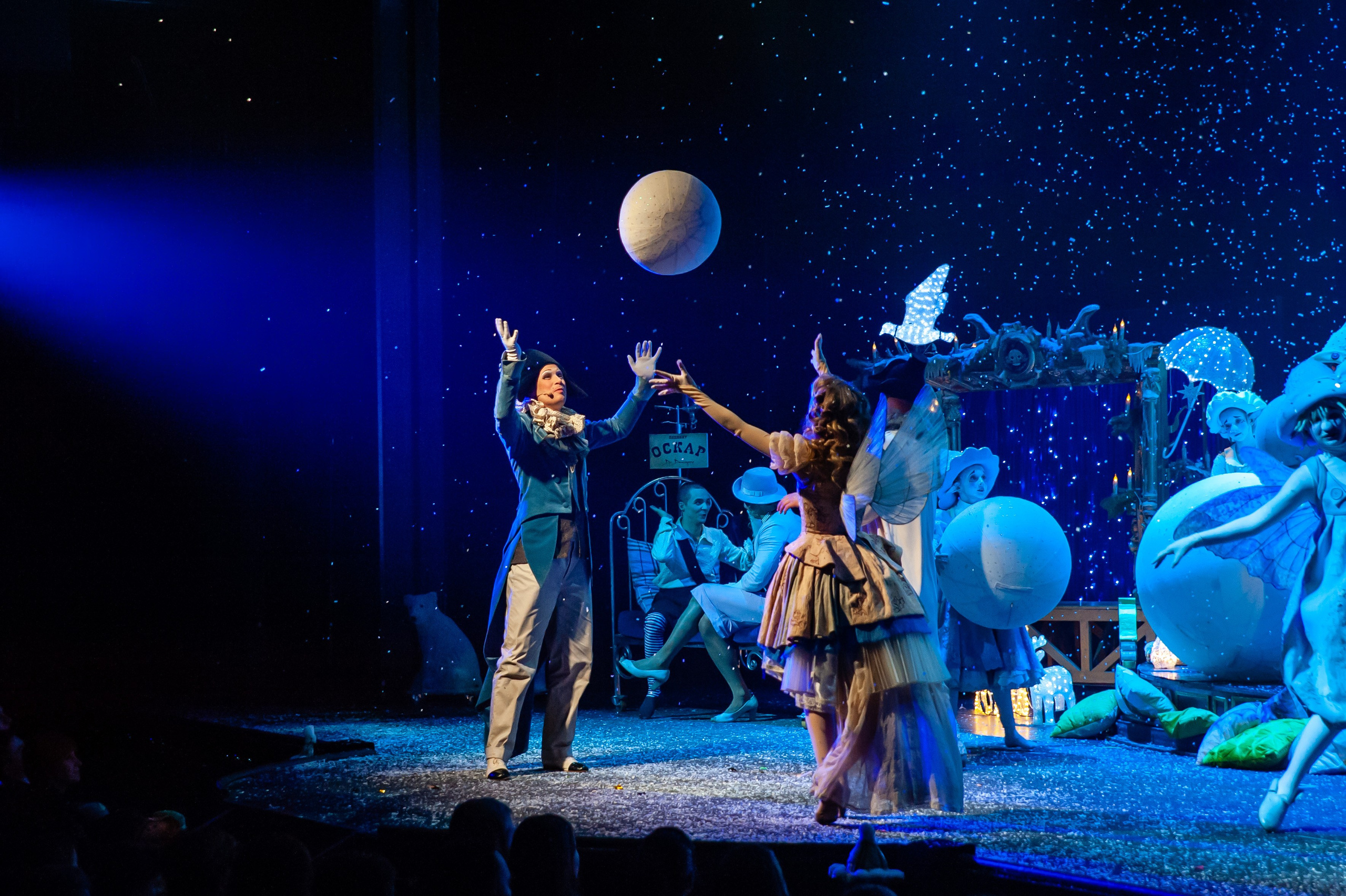 Антон Авдеев