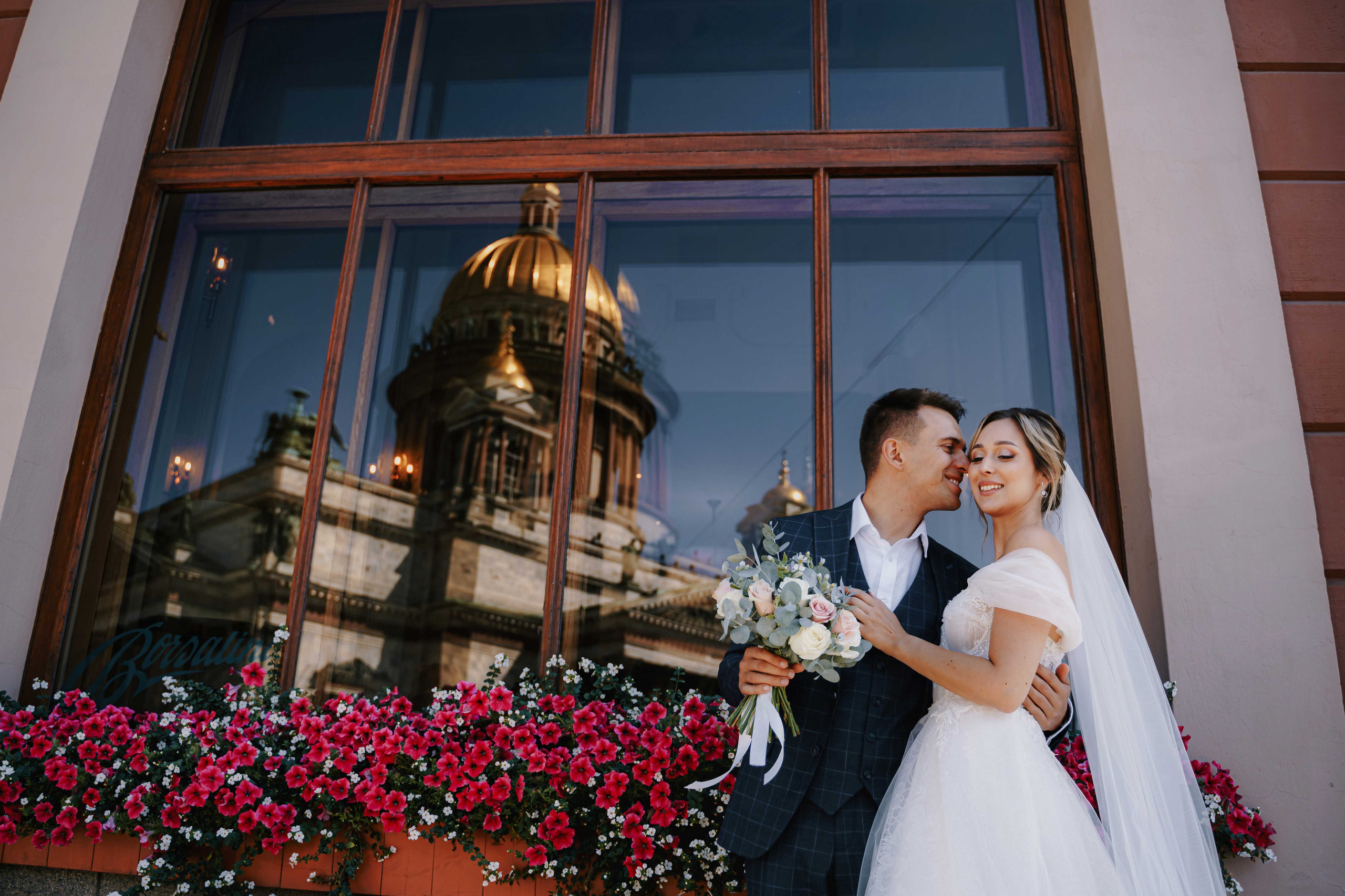 Ангелина + Владлен. Свадебный и семейный фотограф в Санкт-Петербурге Виктор Голубев