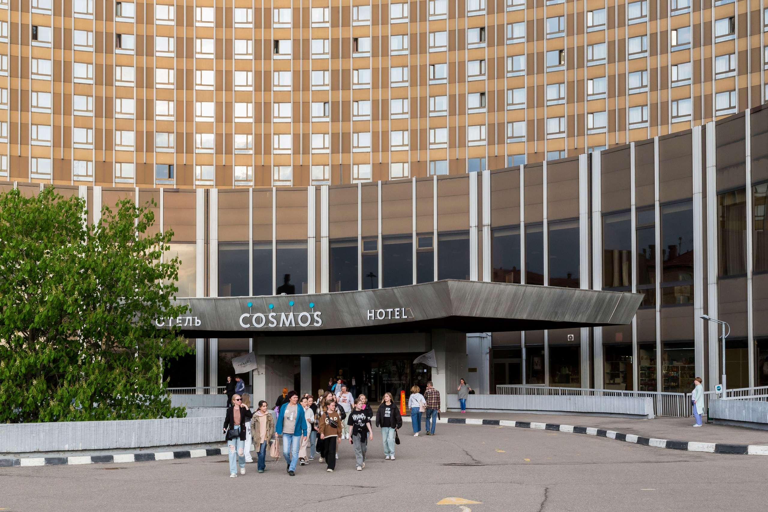 Здание гостиницы «Космос». Проект фотографа Александра Высокина — «Фотоархитектоника»