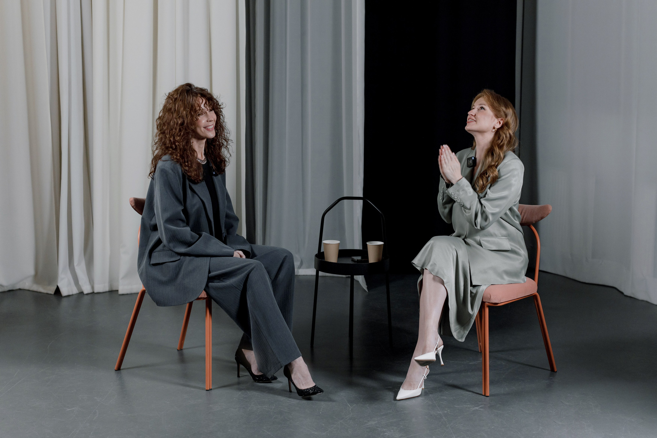 Backstage. Destination wedding photographer Mary Korenchuk