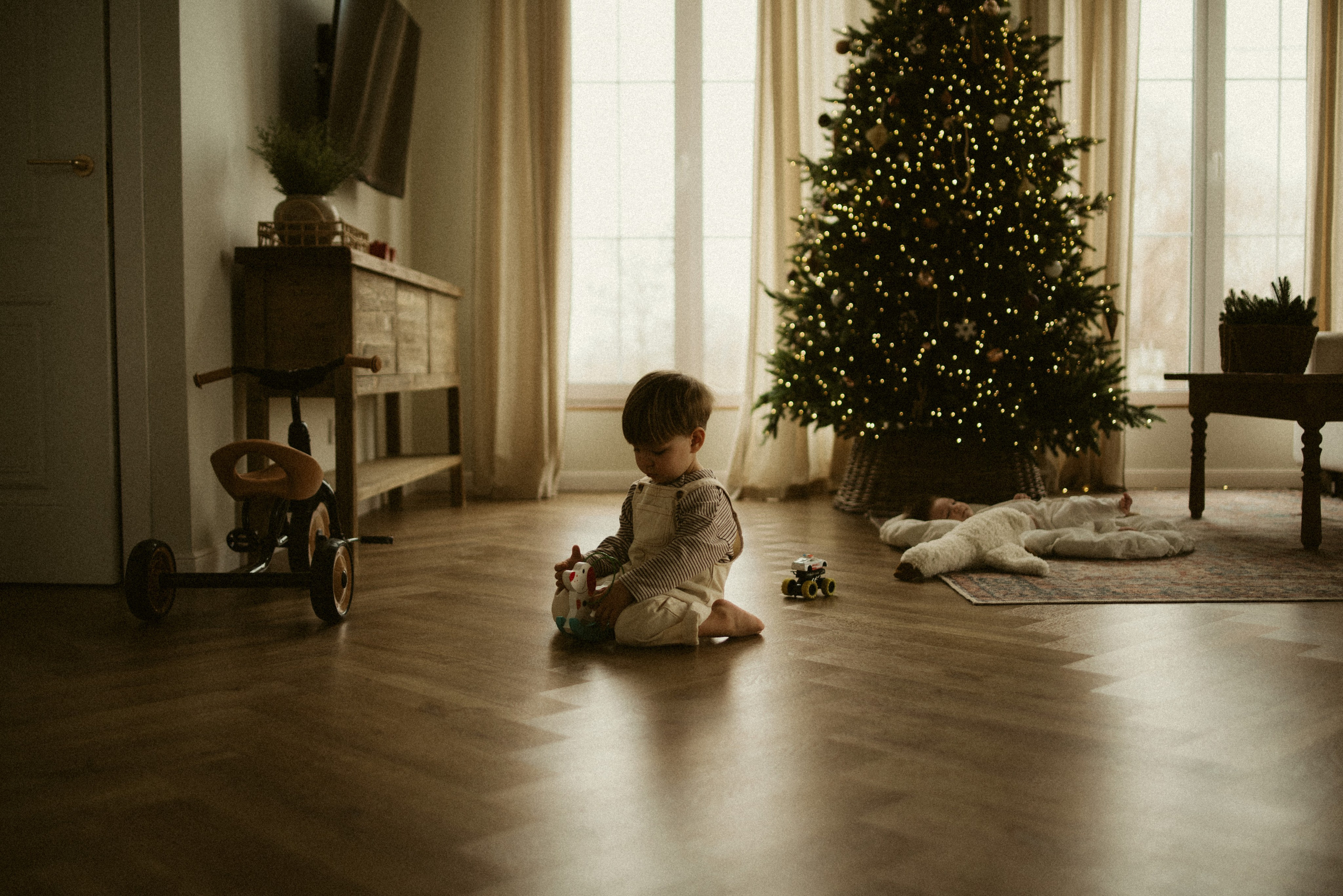 Семейная новогодняя фотосессия дома. Семейный фотограф в Краснодаре