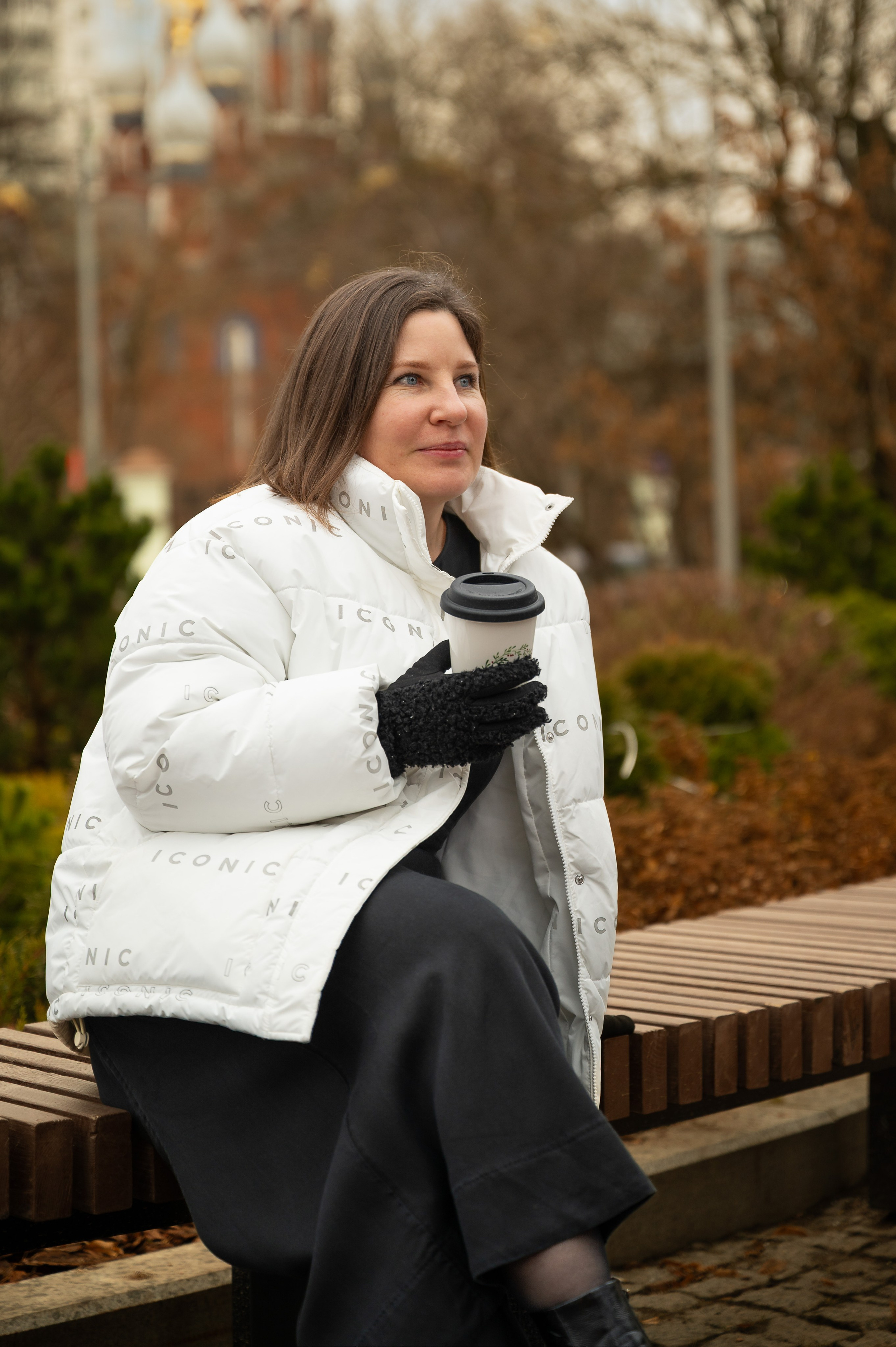 ФОТОСЕССИЯ НА ПРОГУЛКЕ В СОКОЛЬНИКАХ ДЛЯ НАДЕЖДЫ. Портретный фотограф в Москве Евгений Кемайкин