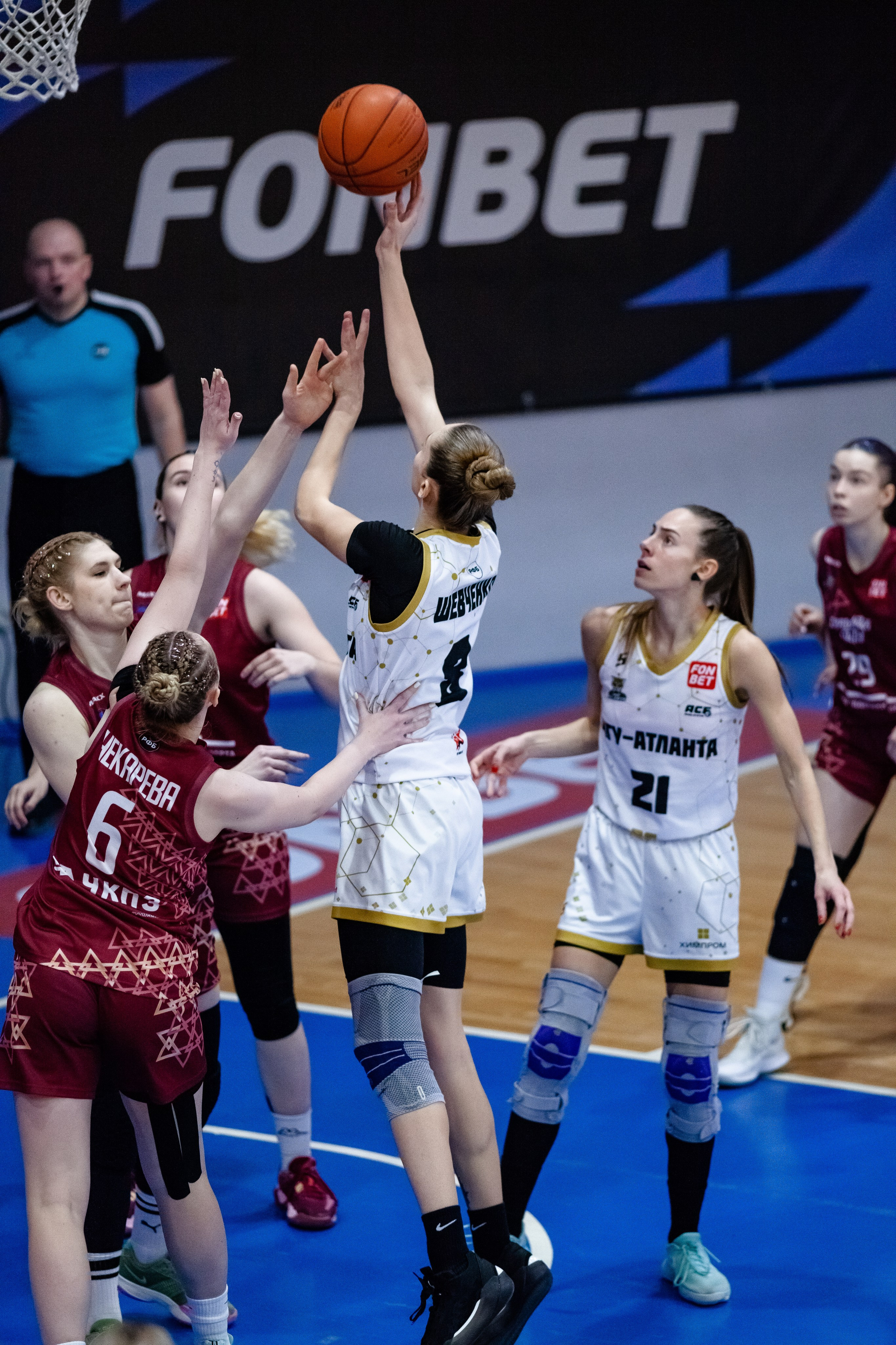 ЧГУ-Атланта — Славянка. Фотография