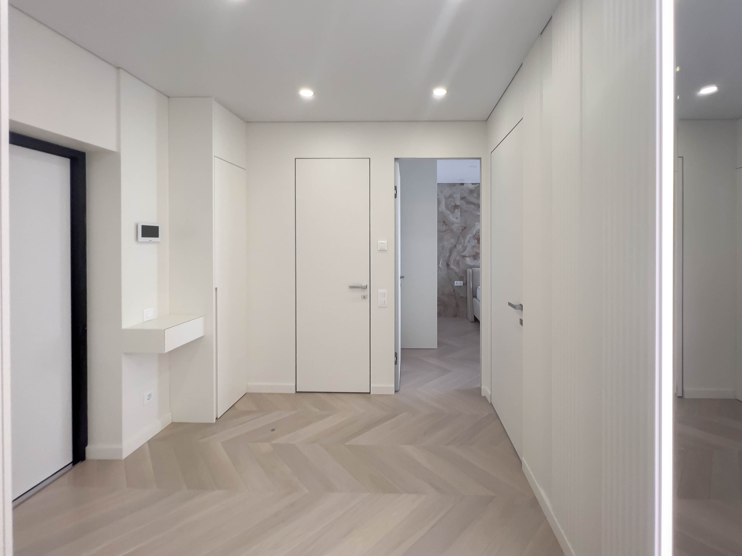 Flat. Fotograf Dmitrii Donets