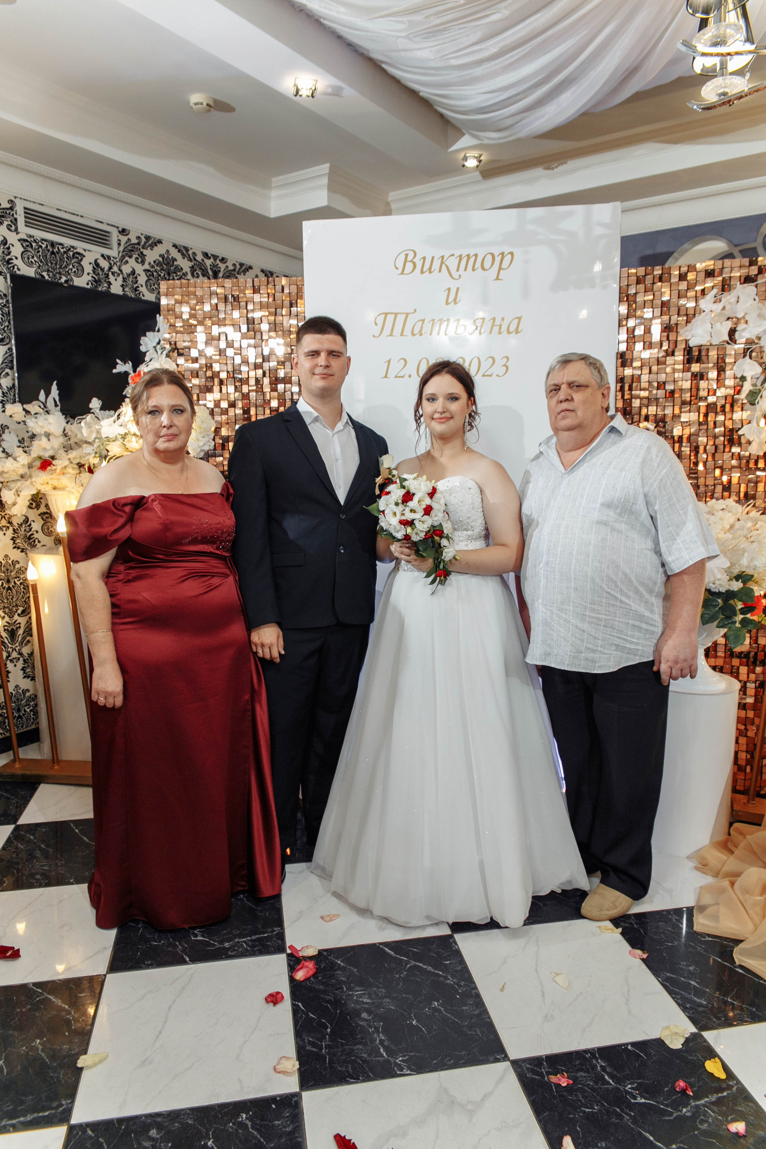 Татьяна и Виктор: настоящая русская свадьба. Событийный фотограф Максим Бескоровайновнов