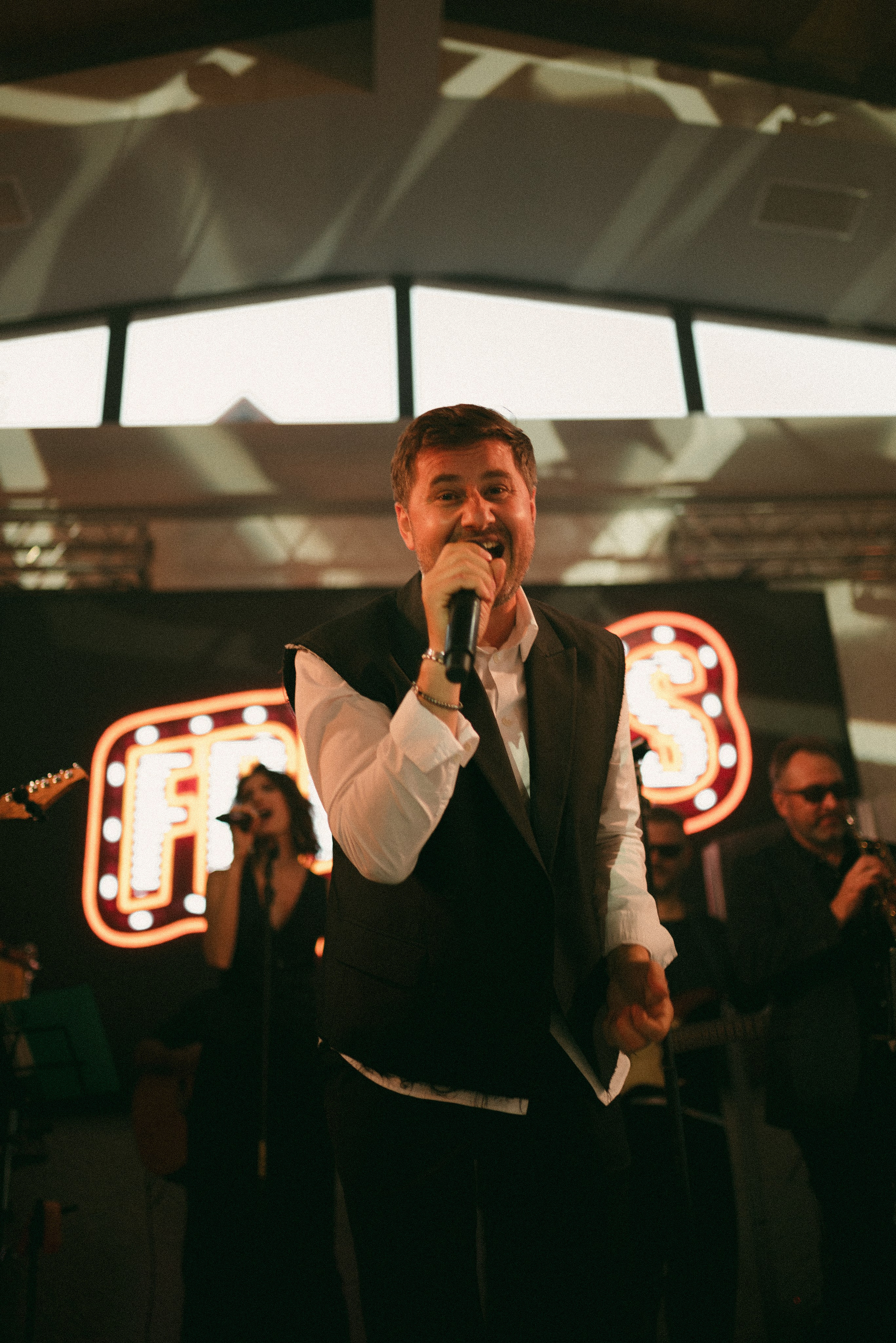 Кавер группа «Friends» soundcheck| ресторан «ШатоПино». Фотограф Санкт-Петербург, Новороссийск