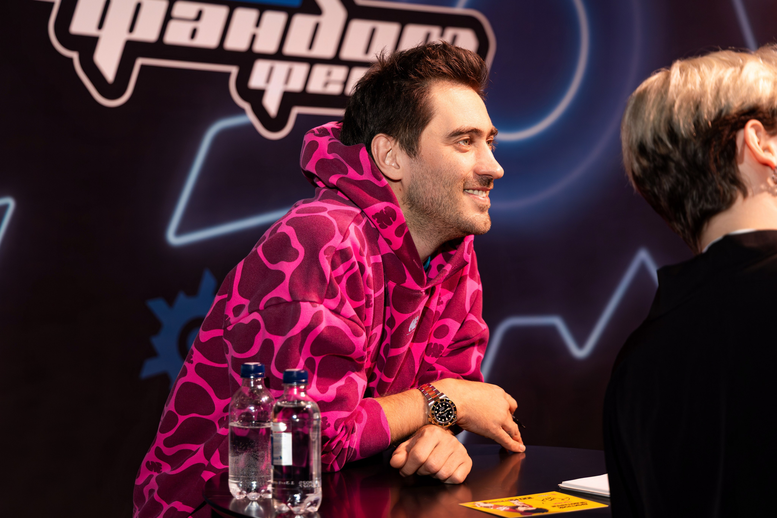 VK Fest. Показ «Стометровка» с Дмитрием Чеботарёвым. Свадебный и Event фотограф в Москве Бажина Ирина