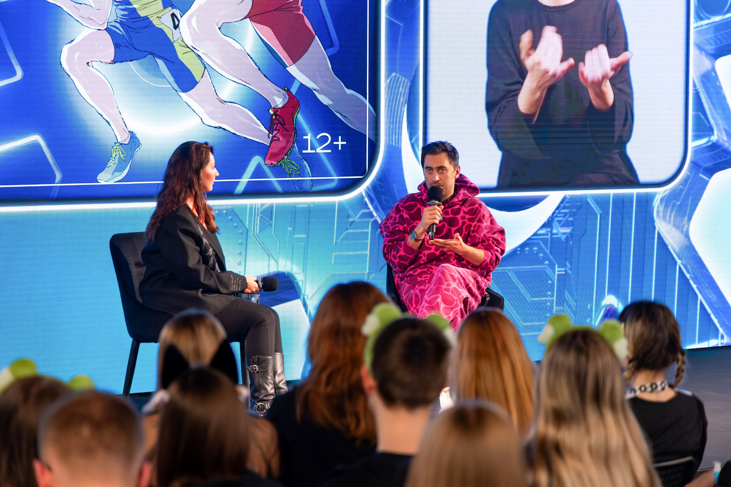 VK Fest. Показ «Стометровка» с Дмитрием Чеботарёвым. Свадебный и Event фотограф в Москве Бажина Ирина