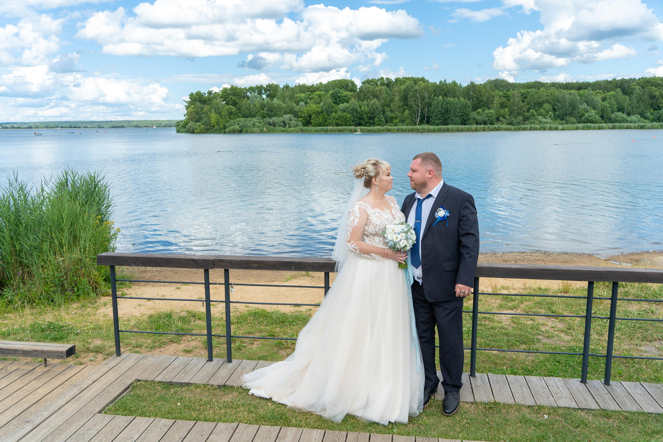 Ира и Дима. День свадьбы. Репортажный и интерьерный фотограф Александра Солдатова