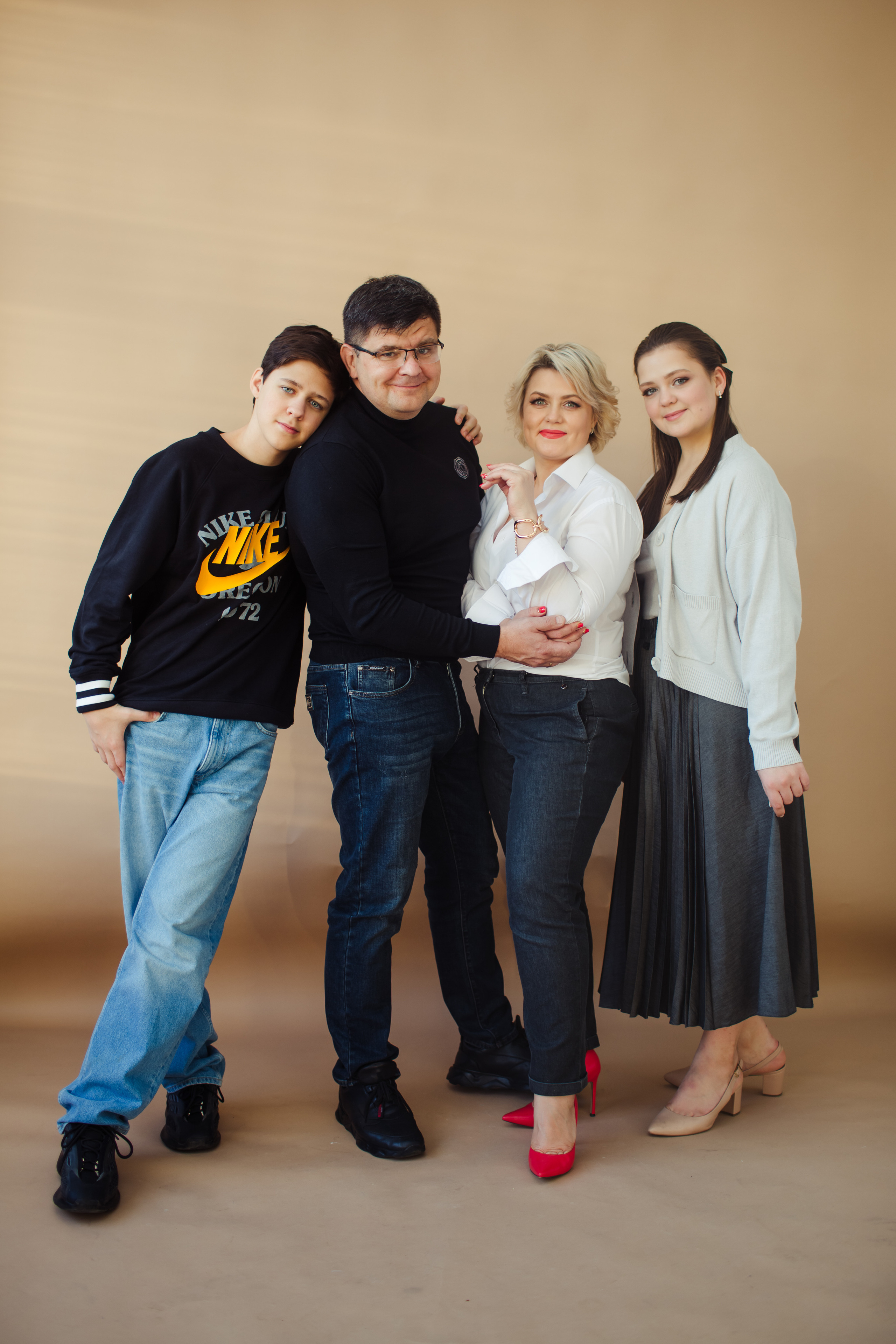 Классическая семейная фотосессия. Детский фотограф, фотограф на детский праздник Екатерина Огарская