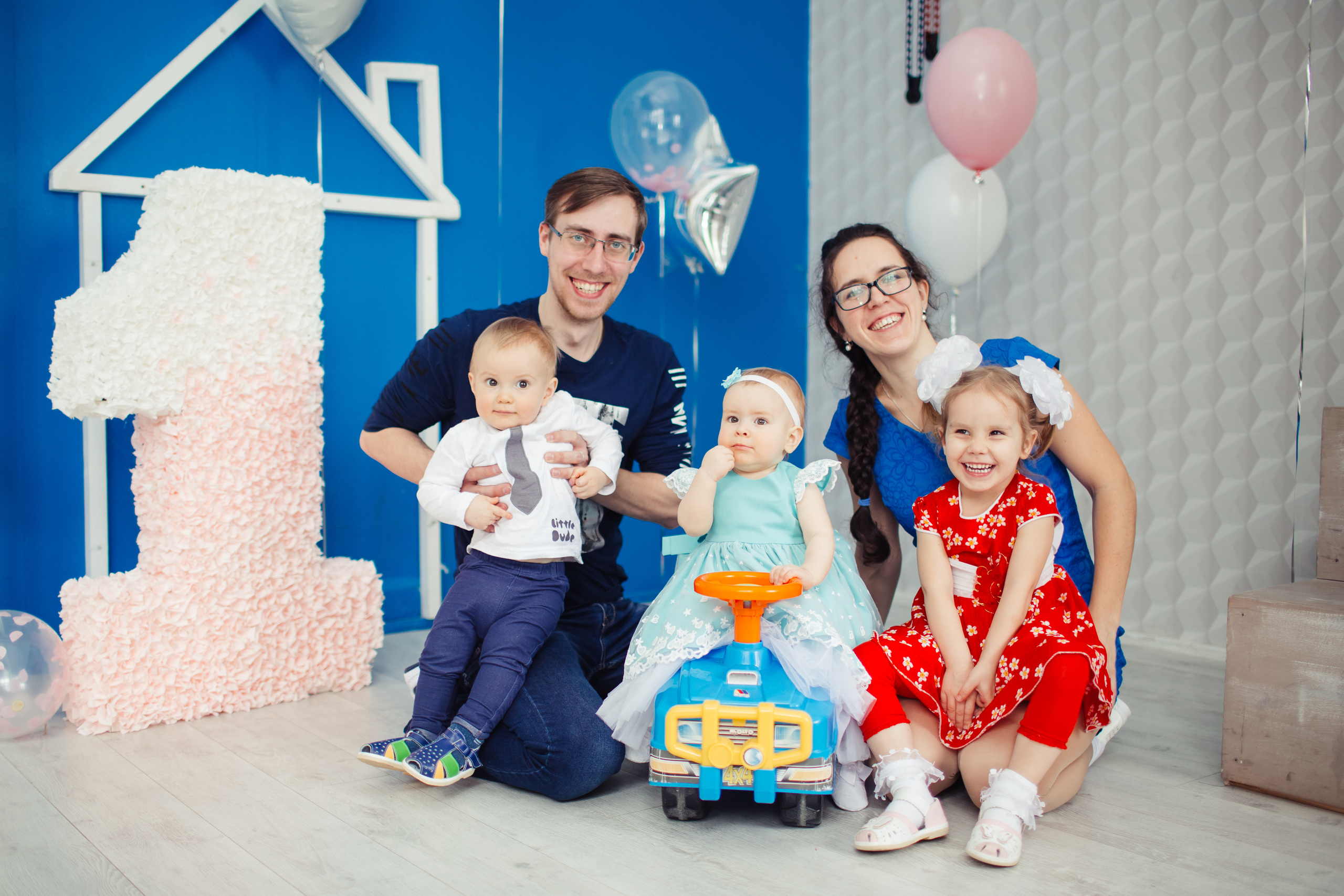 Надежда 1 годик. Детский фотограф, фотограф на детский праздник Екатерина Огарская