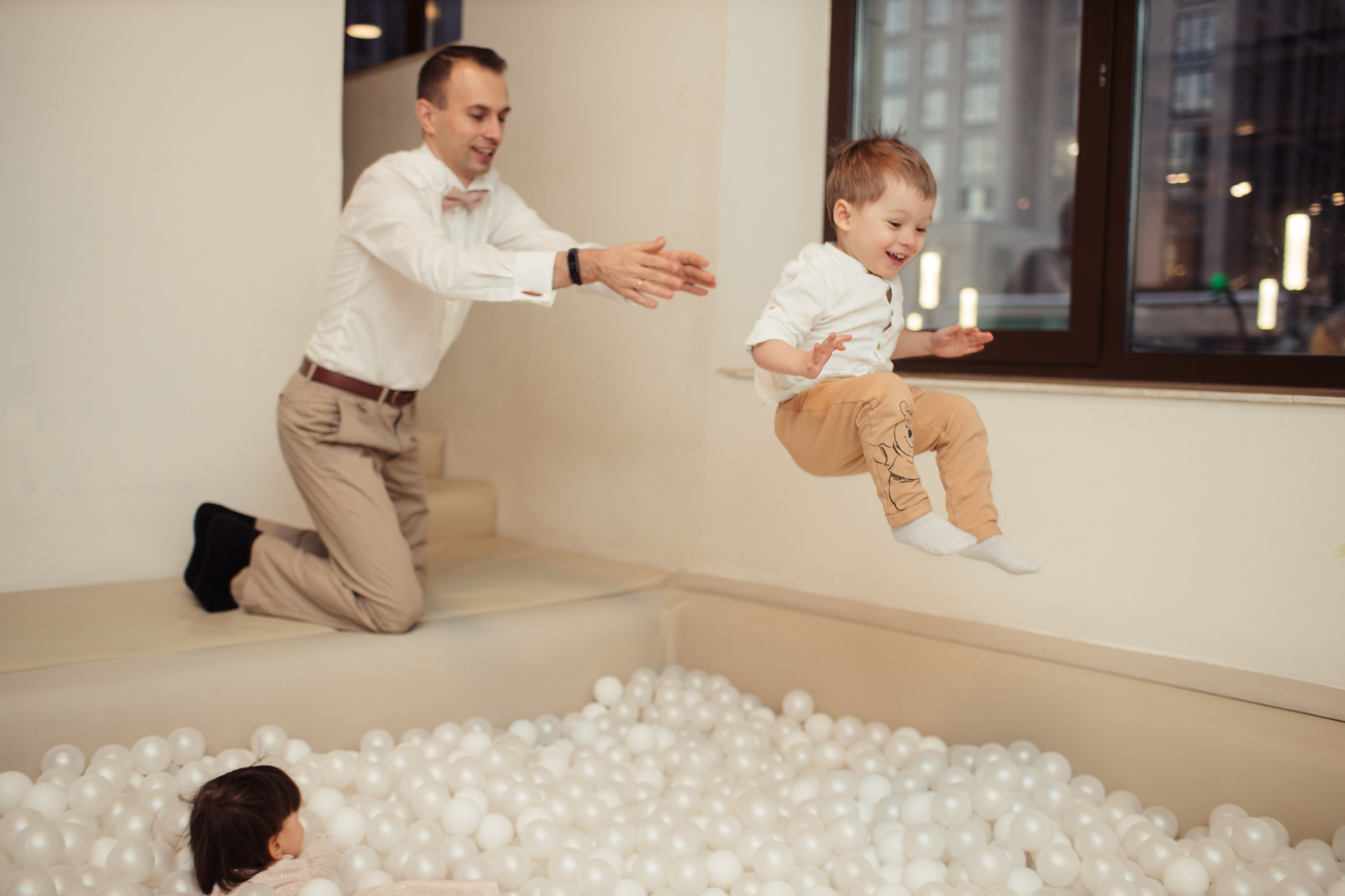 Инесса 3 года. Детский фотограф, фотограф на детский праздник Екатерина Огарская