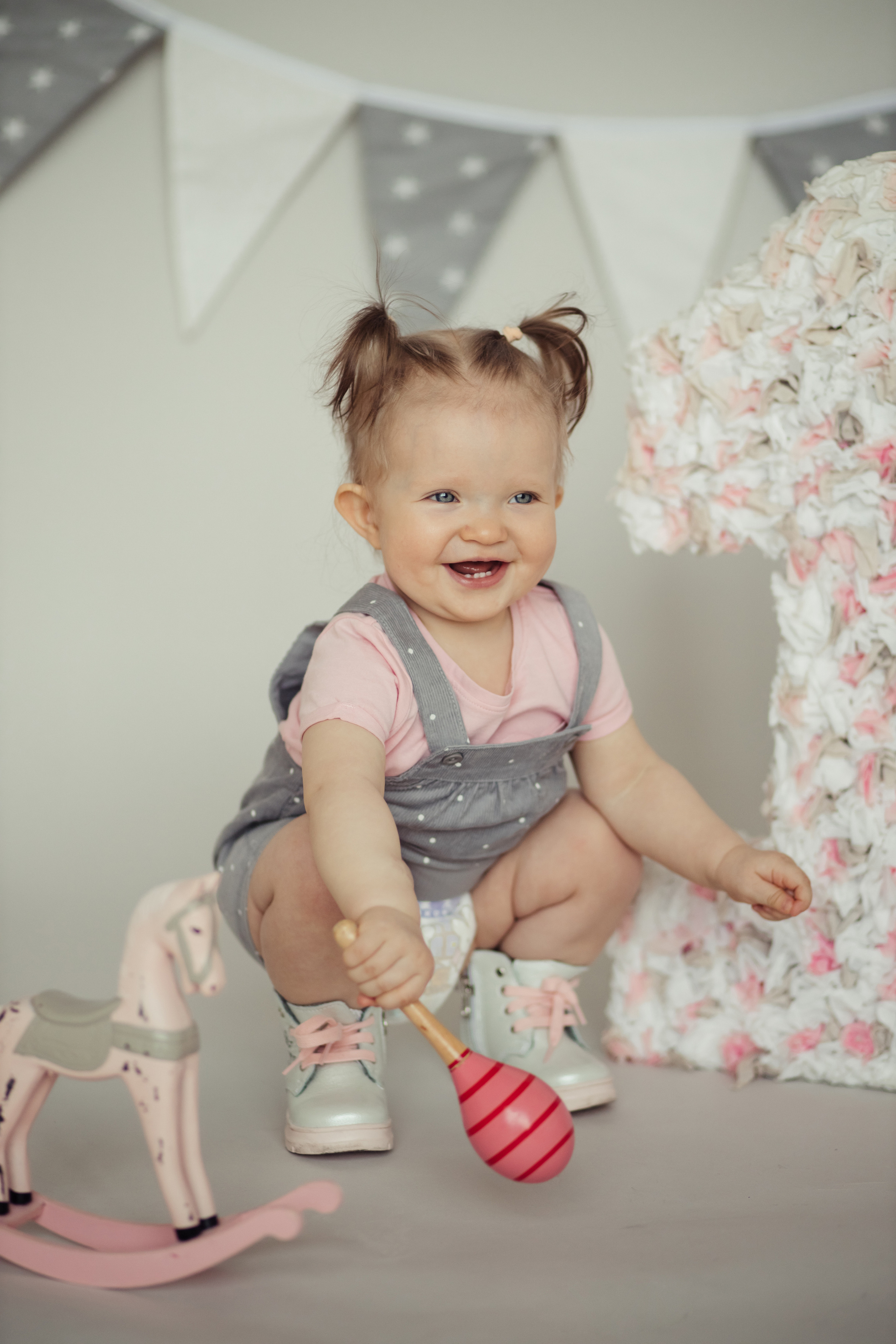 Таисия крушение тортика. Детский фотограф, фотограф на детский праздник Екатерина Огарская