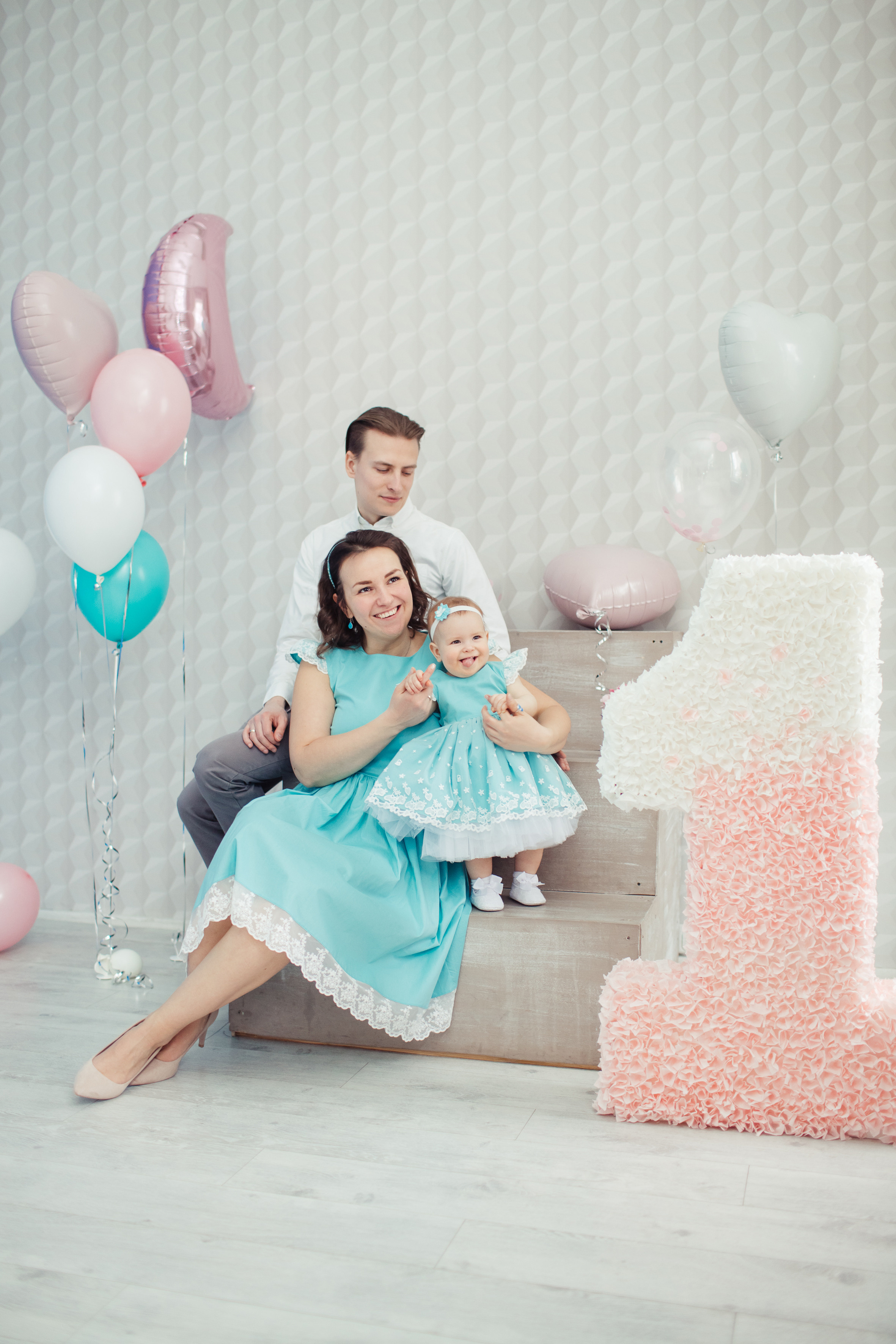 Надежда 1 годик. Детский фотограф, фотограф на детский праздник Екатерина Огарская