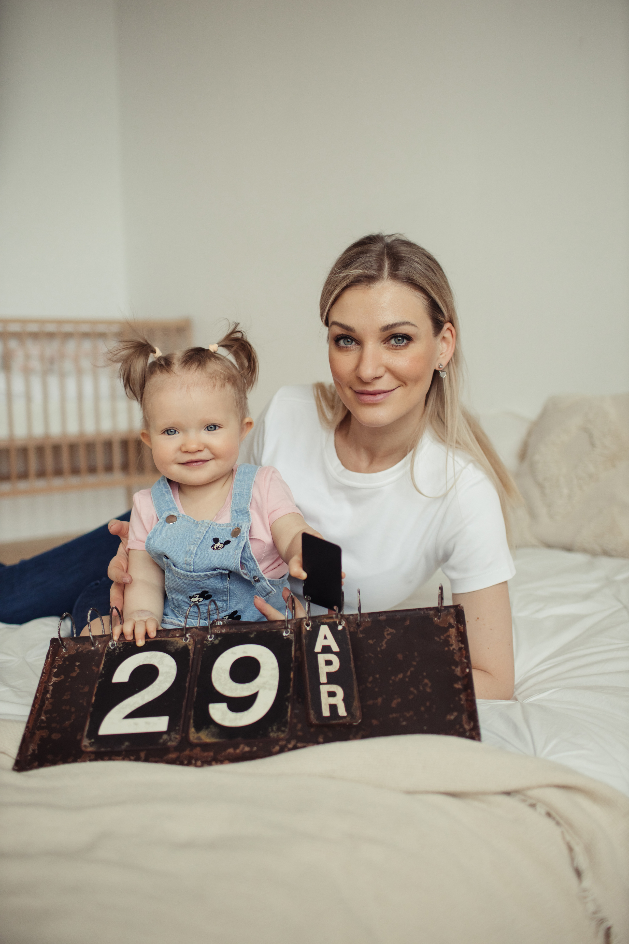 Таисия крушение тортика. Детский фотограф, фотограф на детский праздник Екатерина Огарская