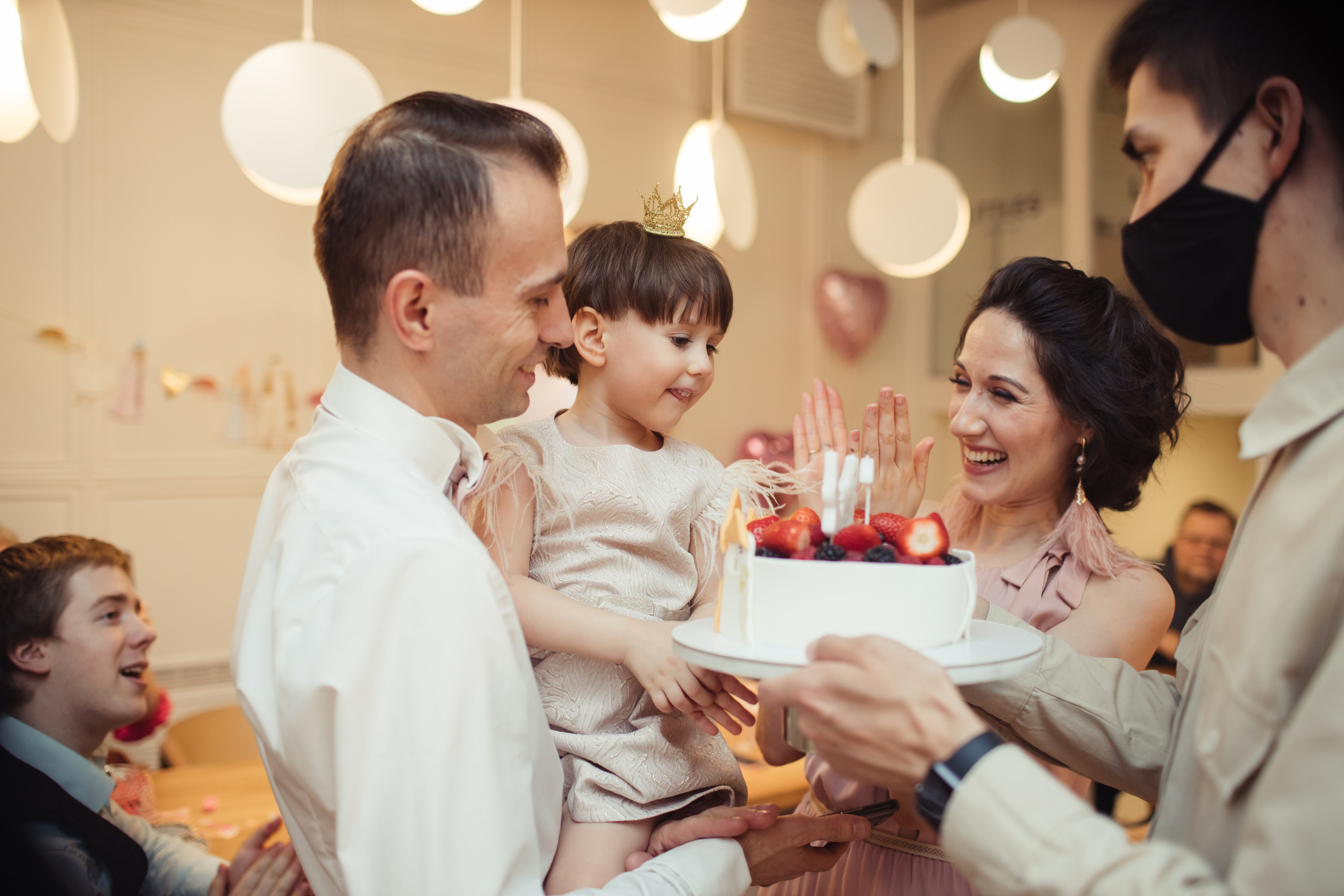 Инесса 3 года. Детский фотограф, фотограф на детский праздник Екатерина Огарская