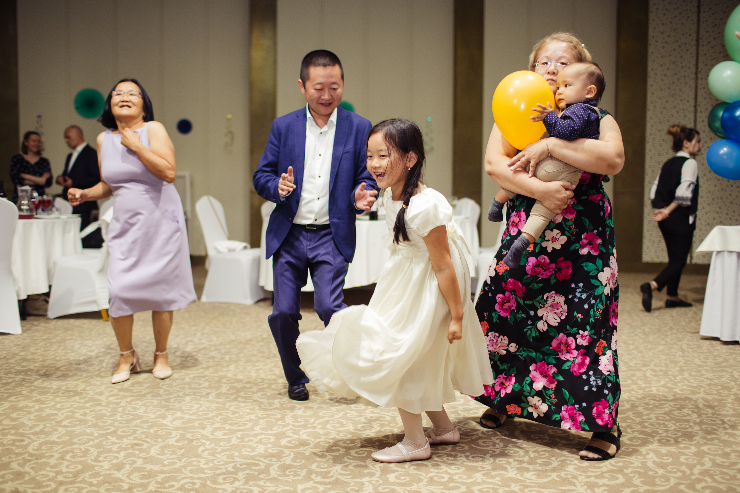 Асянди. Детский фотограф, фотограф на детский праздник Екатерина Огарская