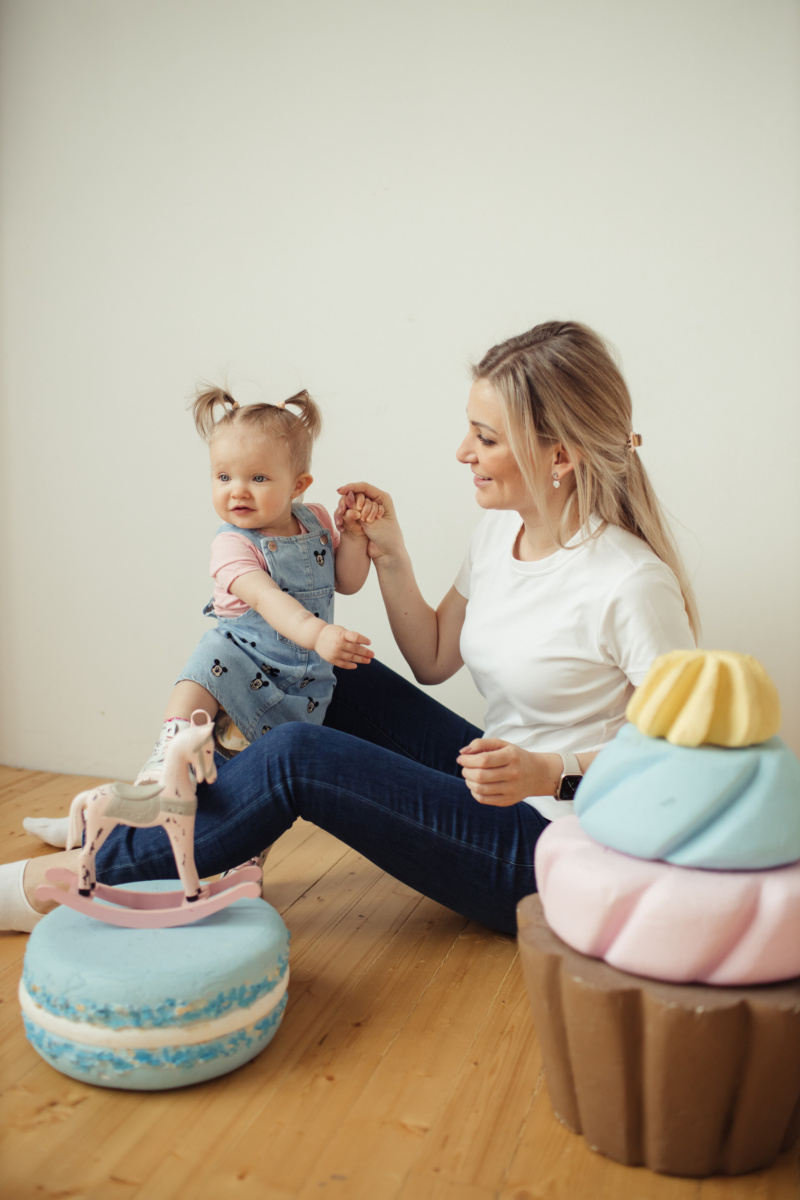 Таисия крушение тортика. Детский фотограф, фотограф на детский праздник Екатерина Огарская