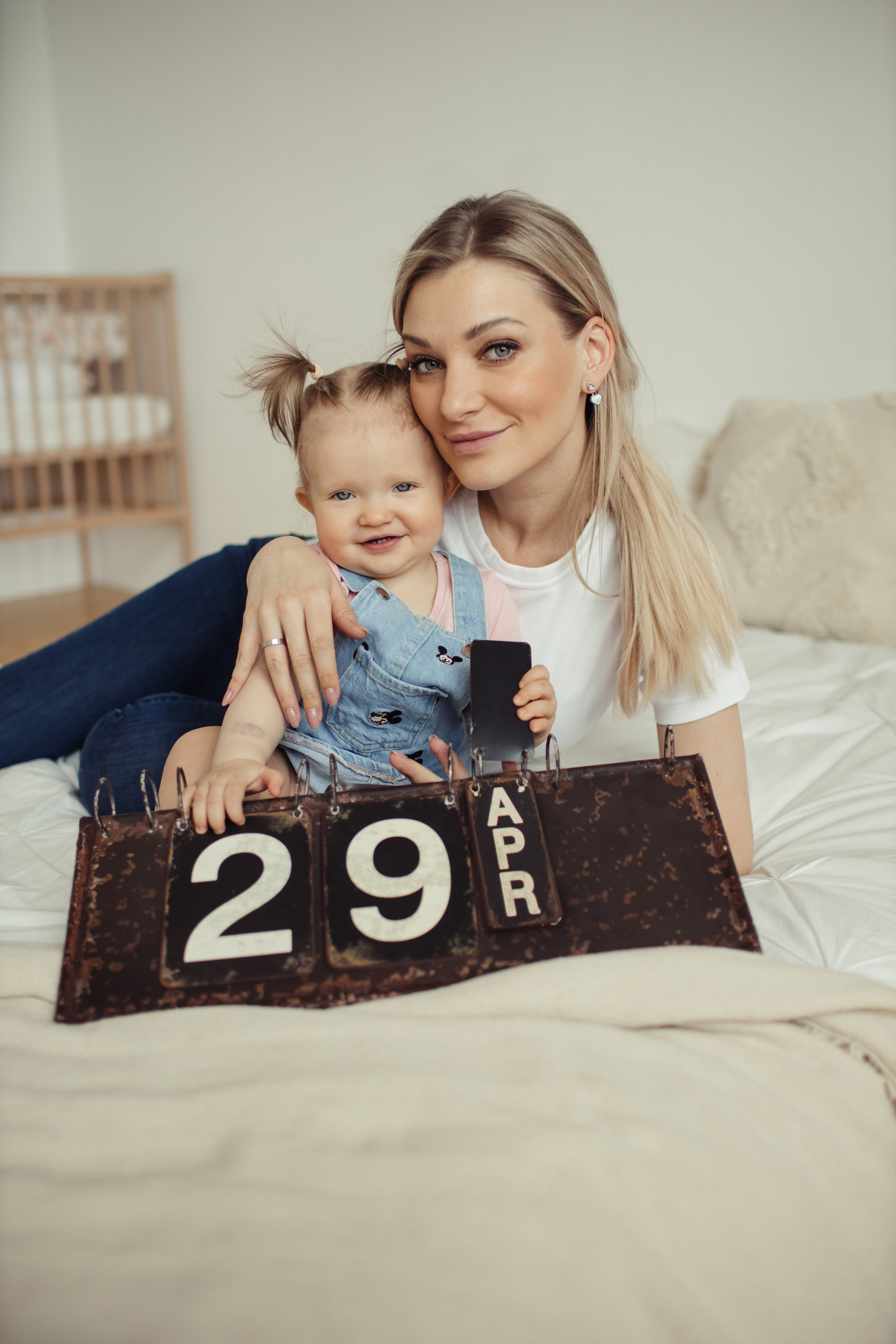 Таисия крушение тортика. Детский фотограф, фотограф на детский праздник Екатерина Огарская