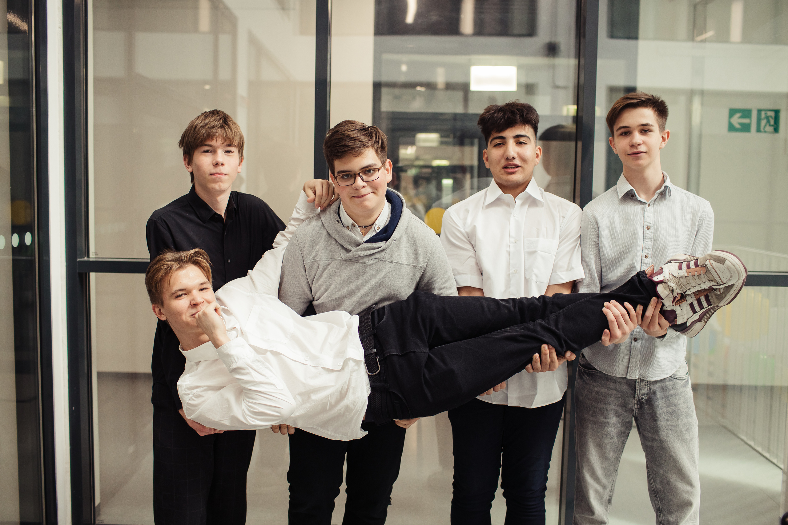 Школа Мещерский Лес. Детский фотограф, фотограф на детский праздник Екатерина Огарская