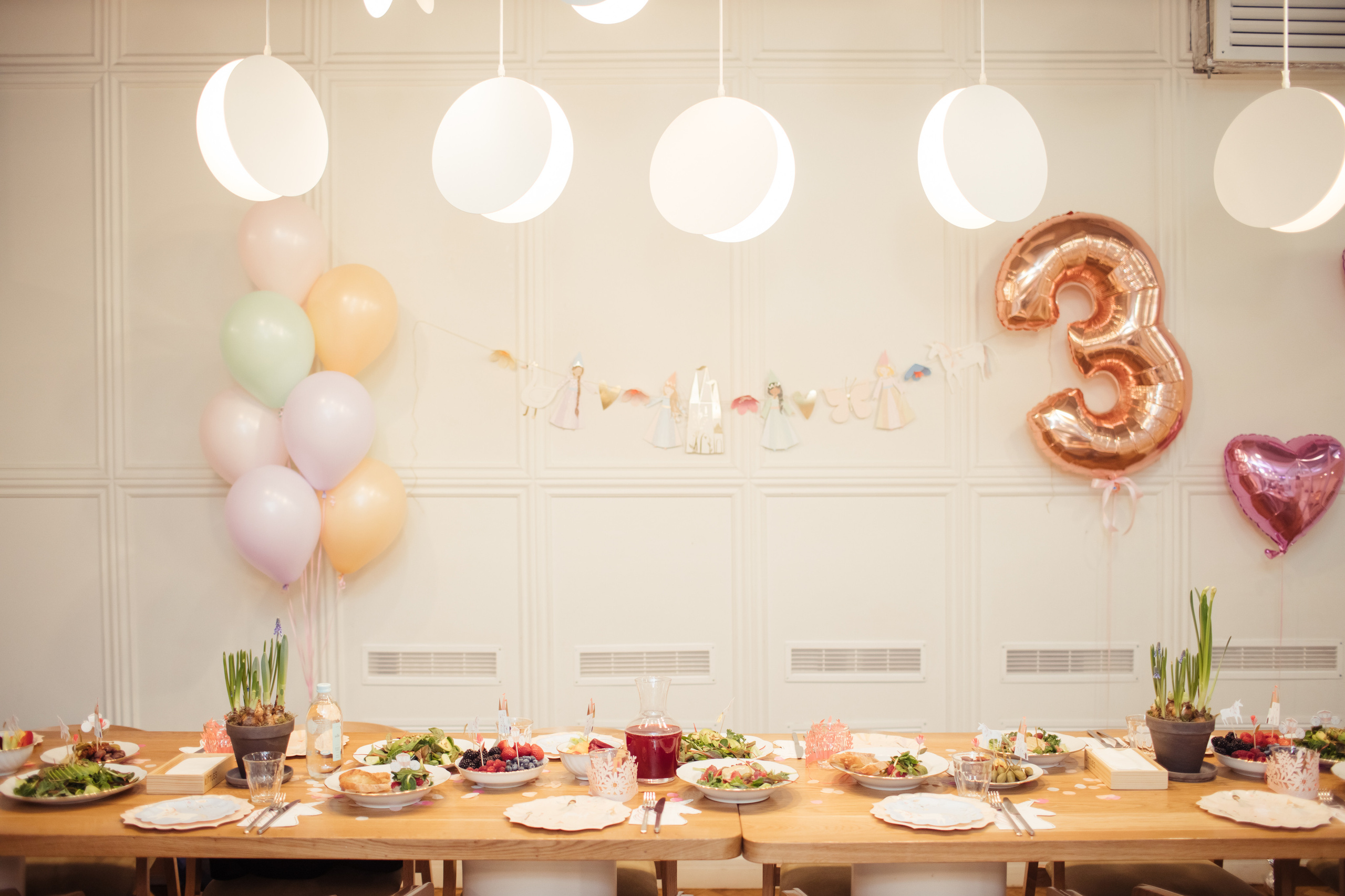 Инесса 3 года. Детский фотограф, фотограф на детский праздник Екатерина Огарская