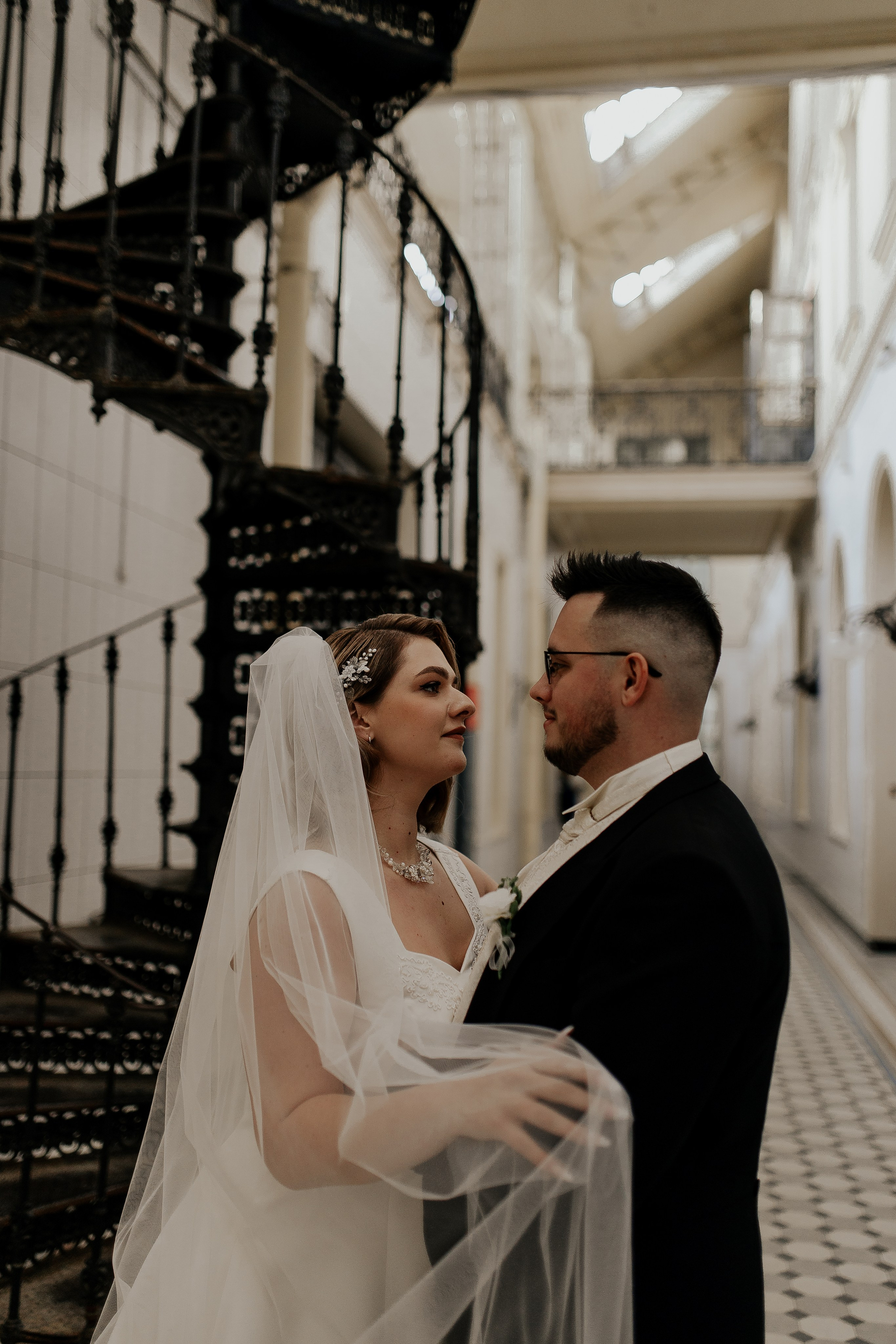 Свадебные фотографии из Эрмитажа. Фотограф в Санкт-Петербурге Лиза Семченкова