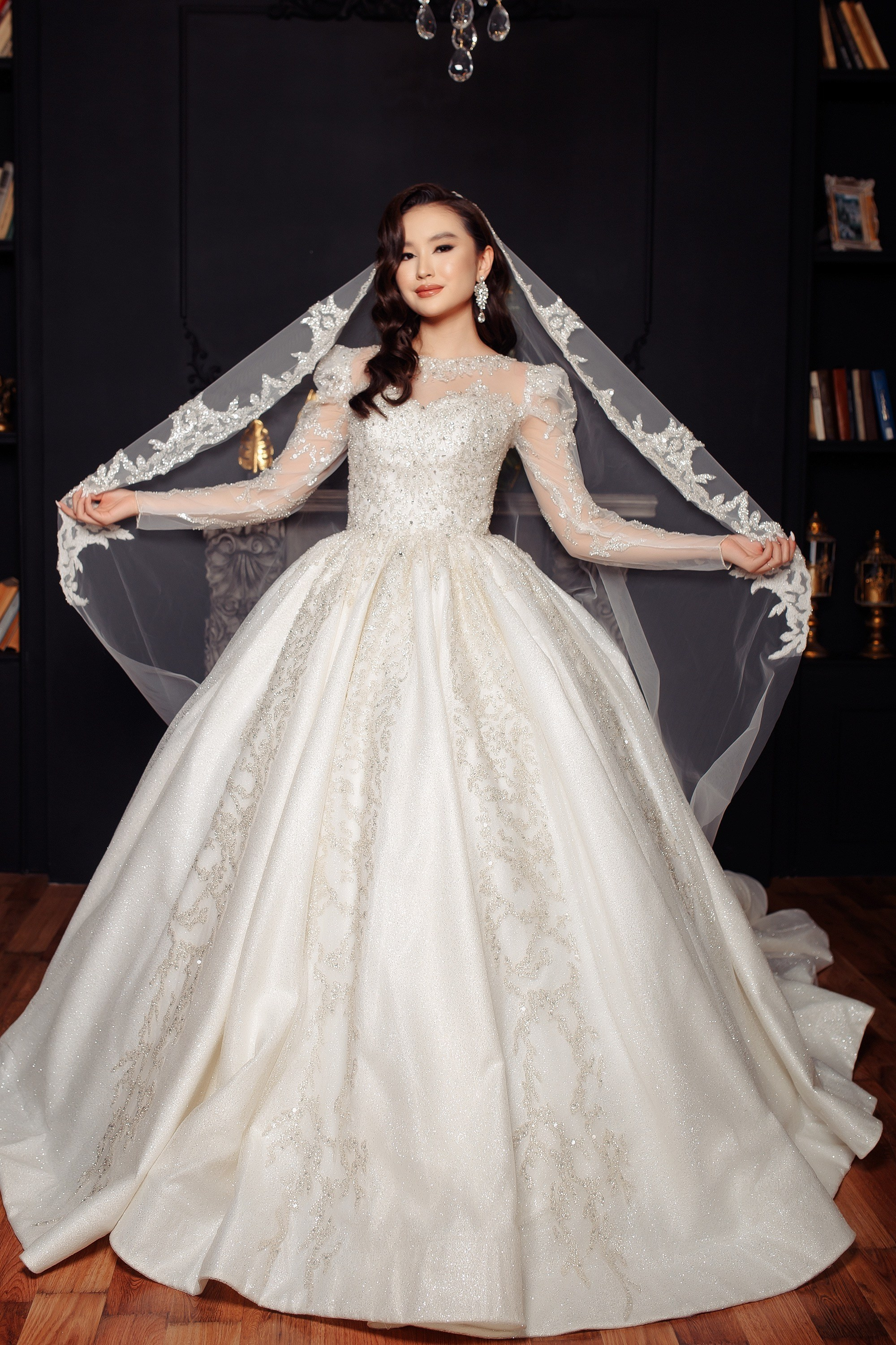 Магазин свадебных платьев и национальной одежды. Профессиональный фотограф в городе Астана Копанев Данил