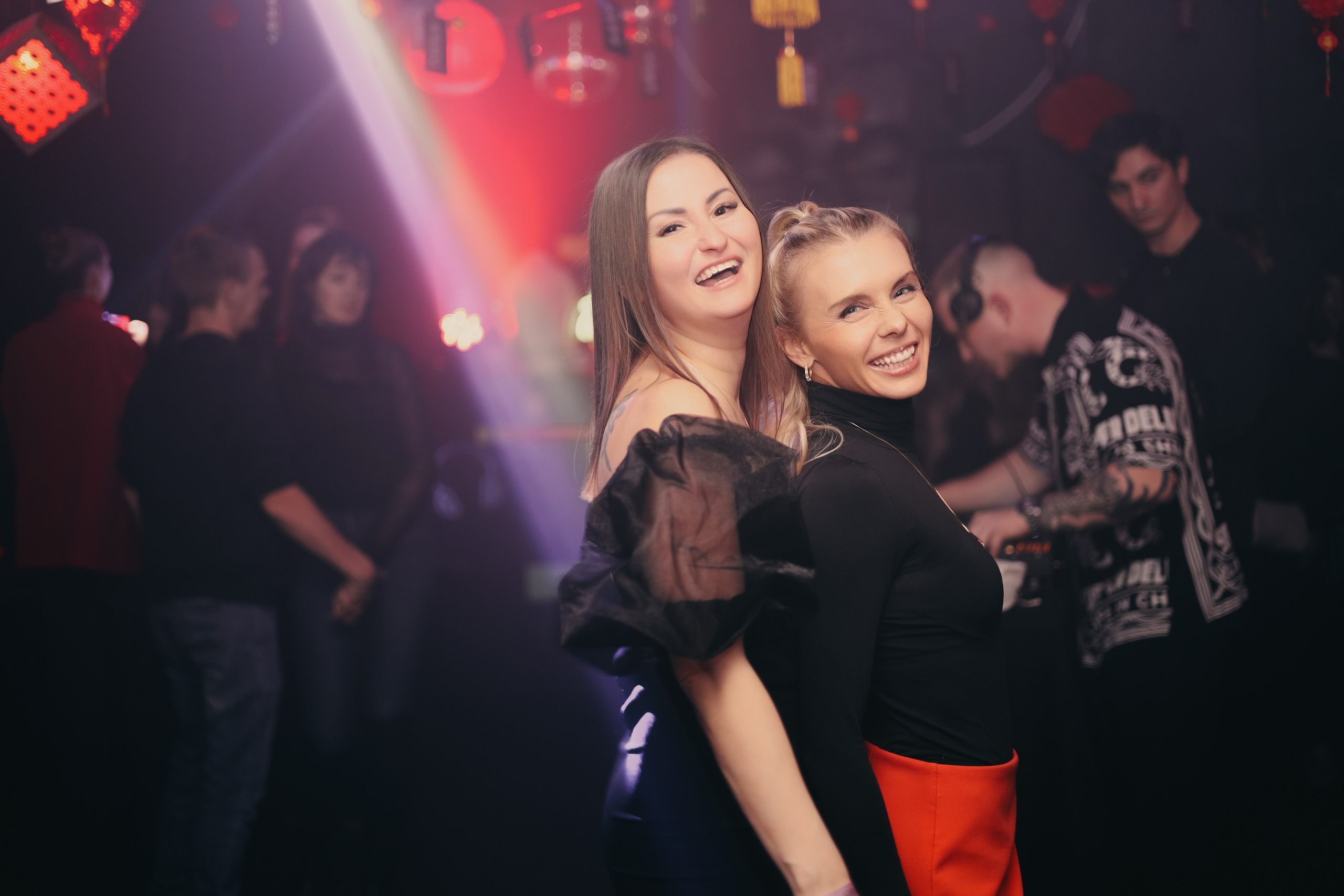 Искра Black. Фотограф Мария Лаенко