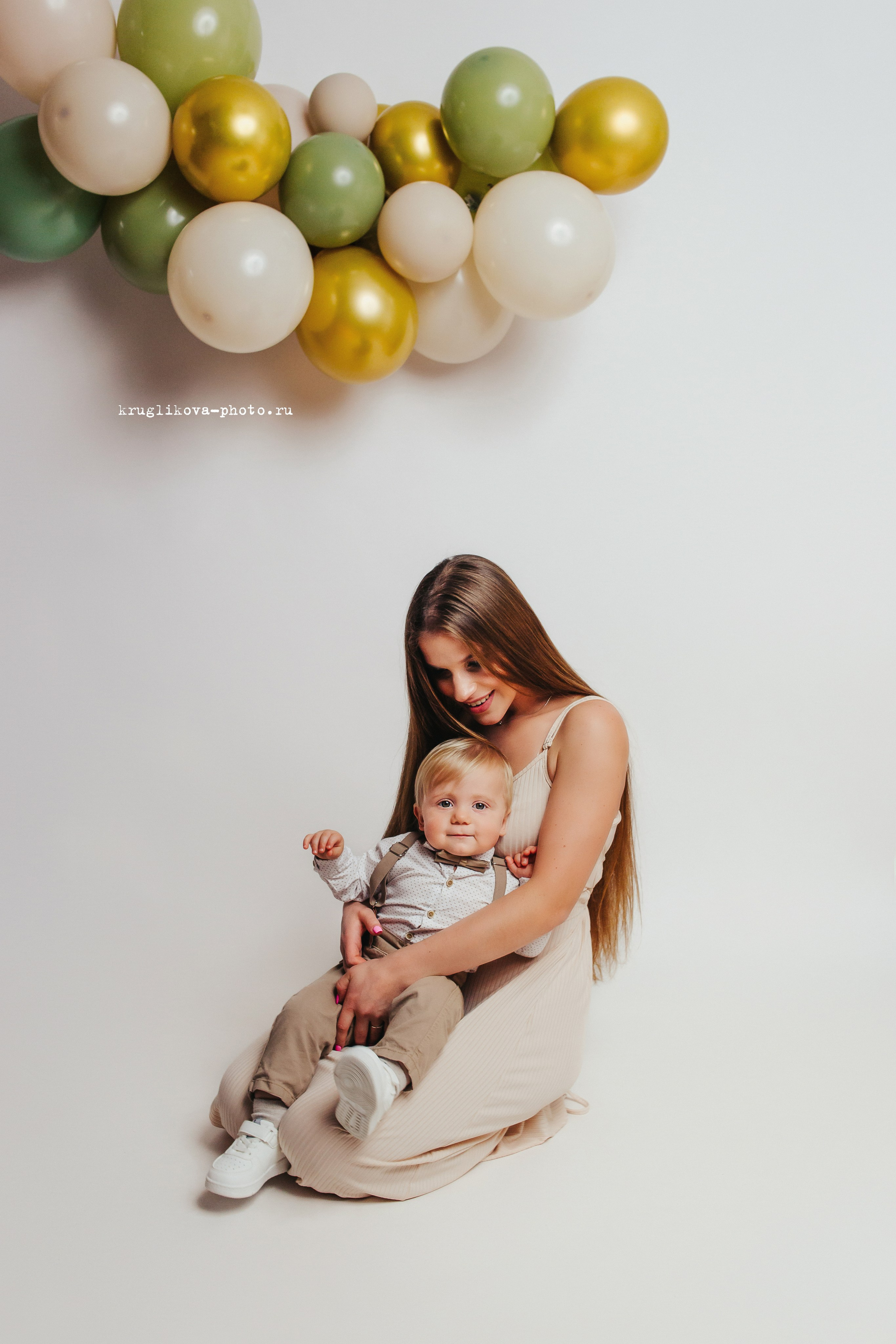 Фотосессия малыша на годик. Фотограф новорожденных и детский в Сергиевом Посаде Кругликова Юлия