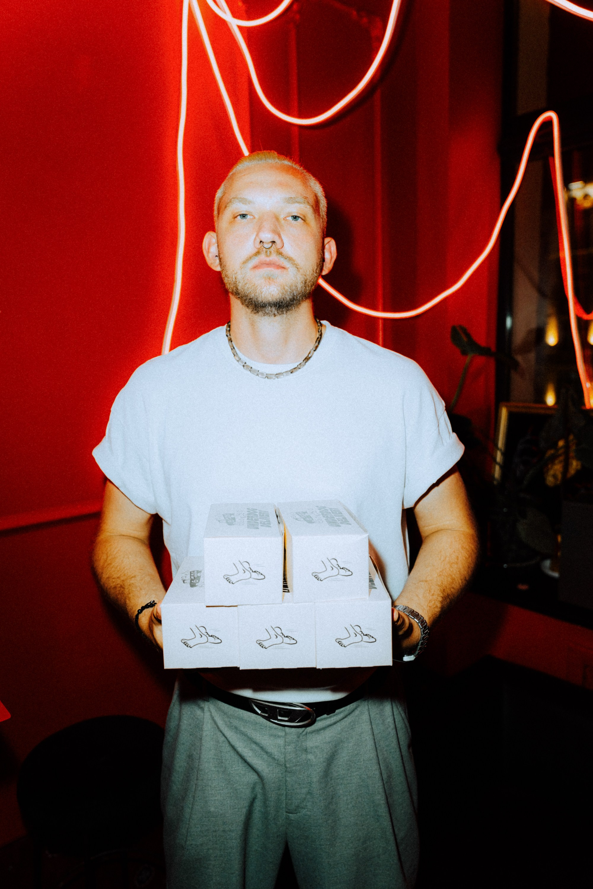 Red Birthday Party in Sol x Magneto. Костя Жуков — фотограф в Москве