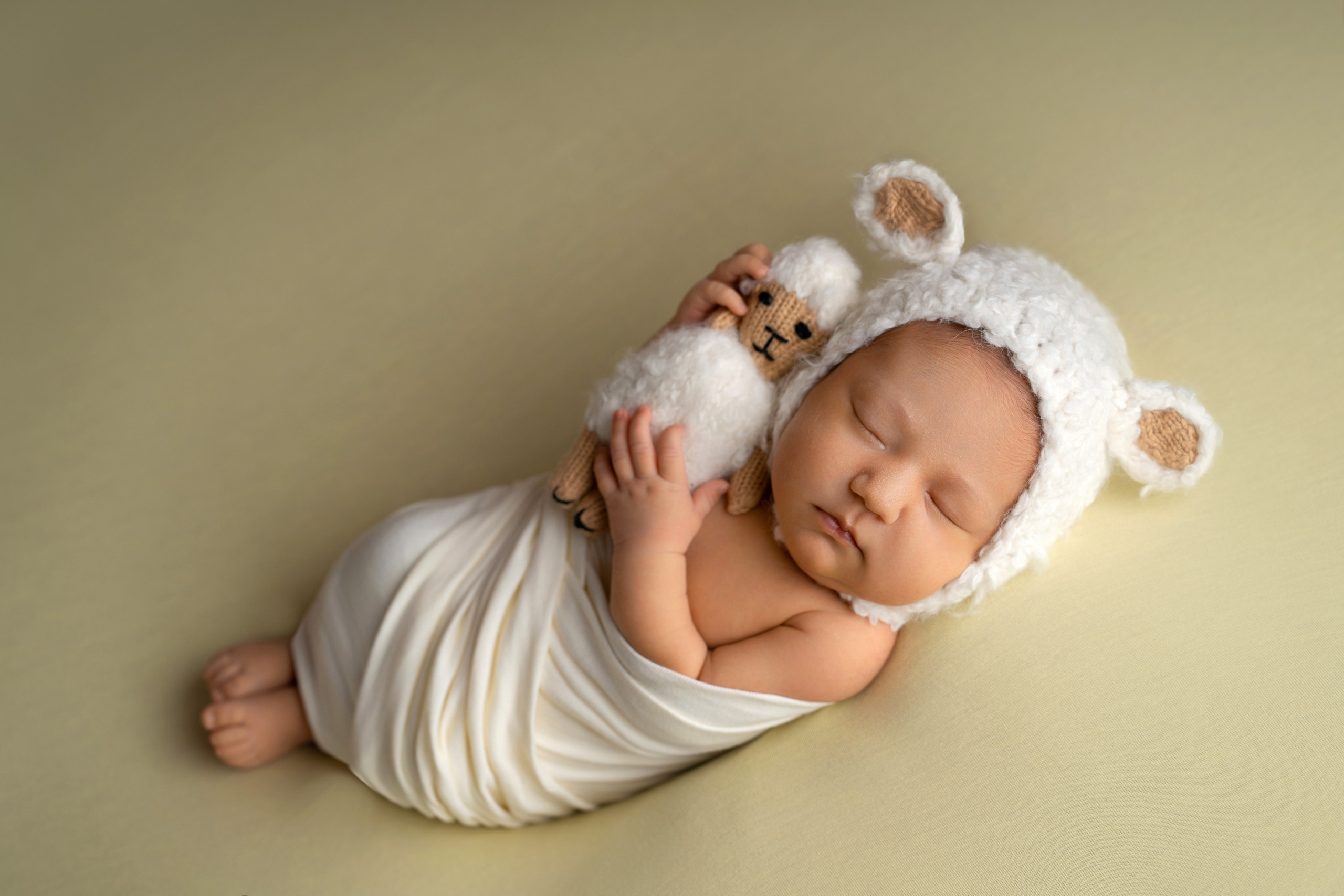 Ньюборн. Фотограф новорожденных Оренбург и свадебный фотограф Оренбург