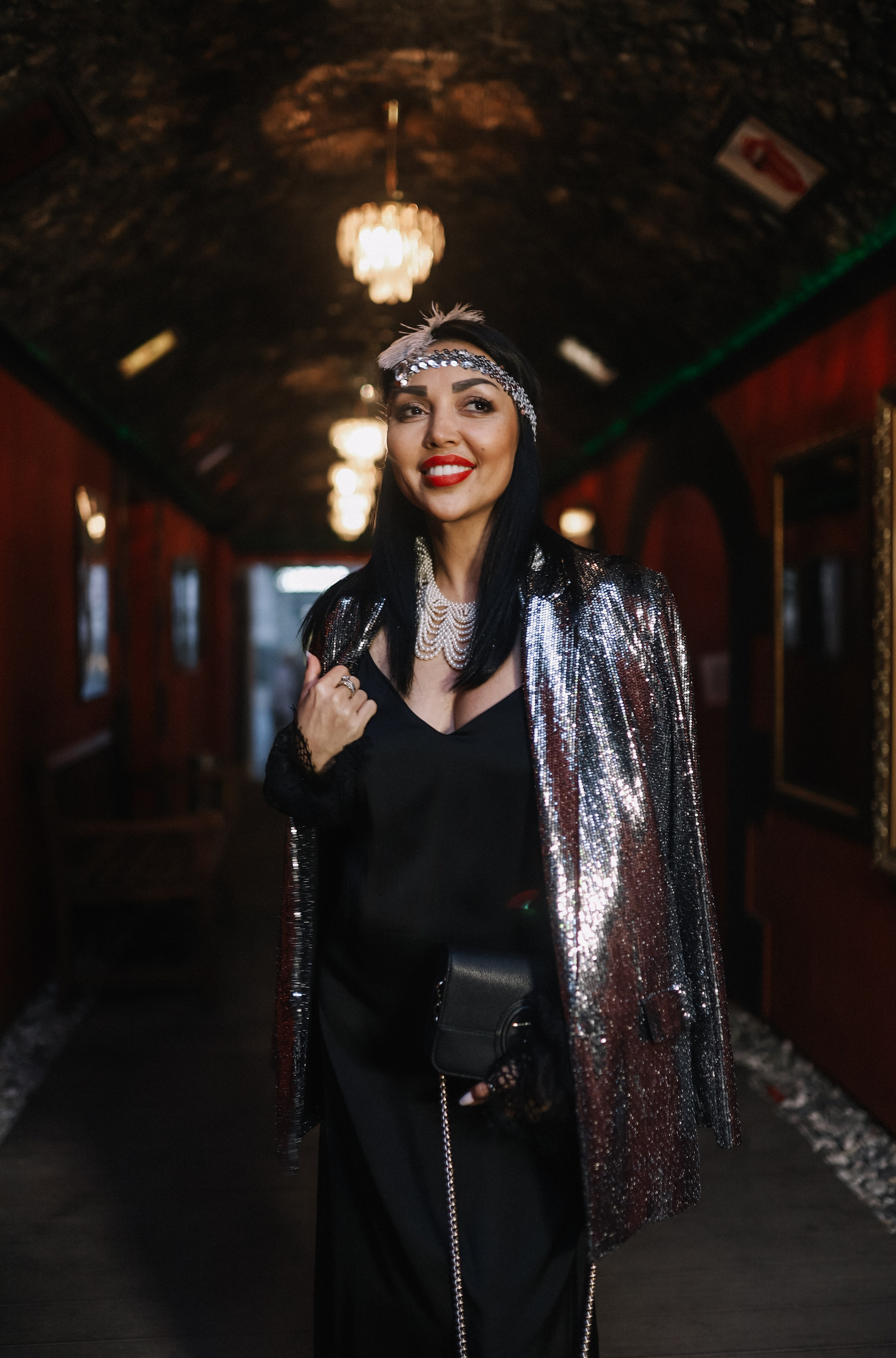 25.Диана и гости