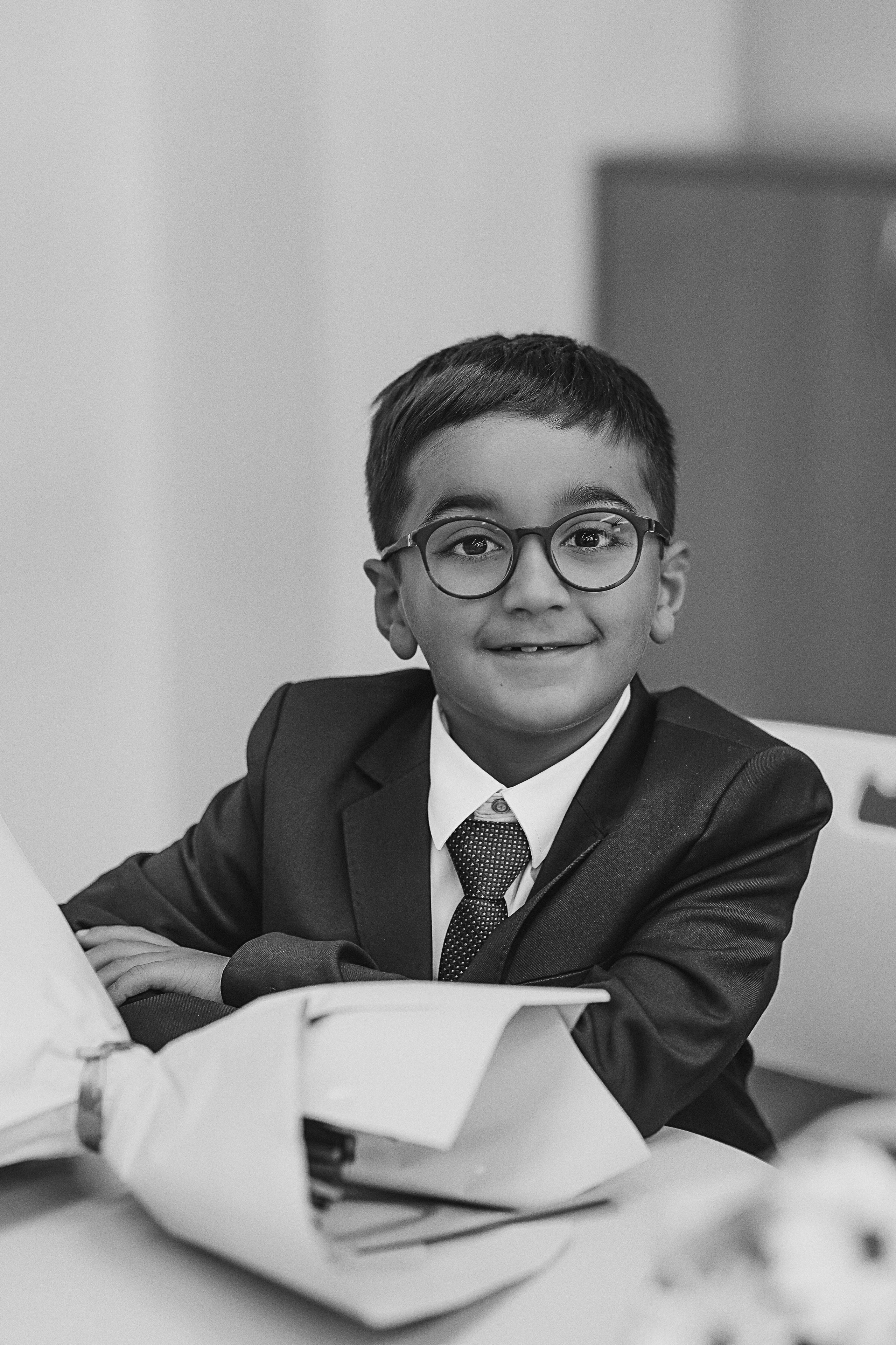 1 сентября линейка+кл час+портреты. Семейный фотограф Тюмень, фотограф на роды Салмина Мария