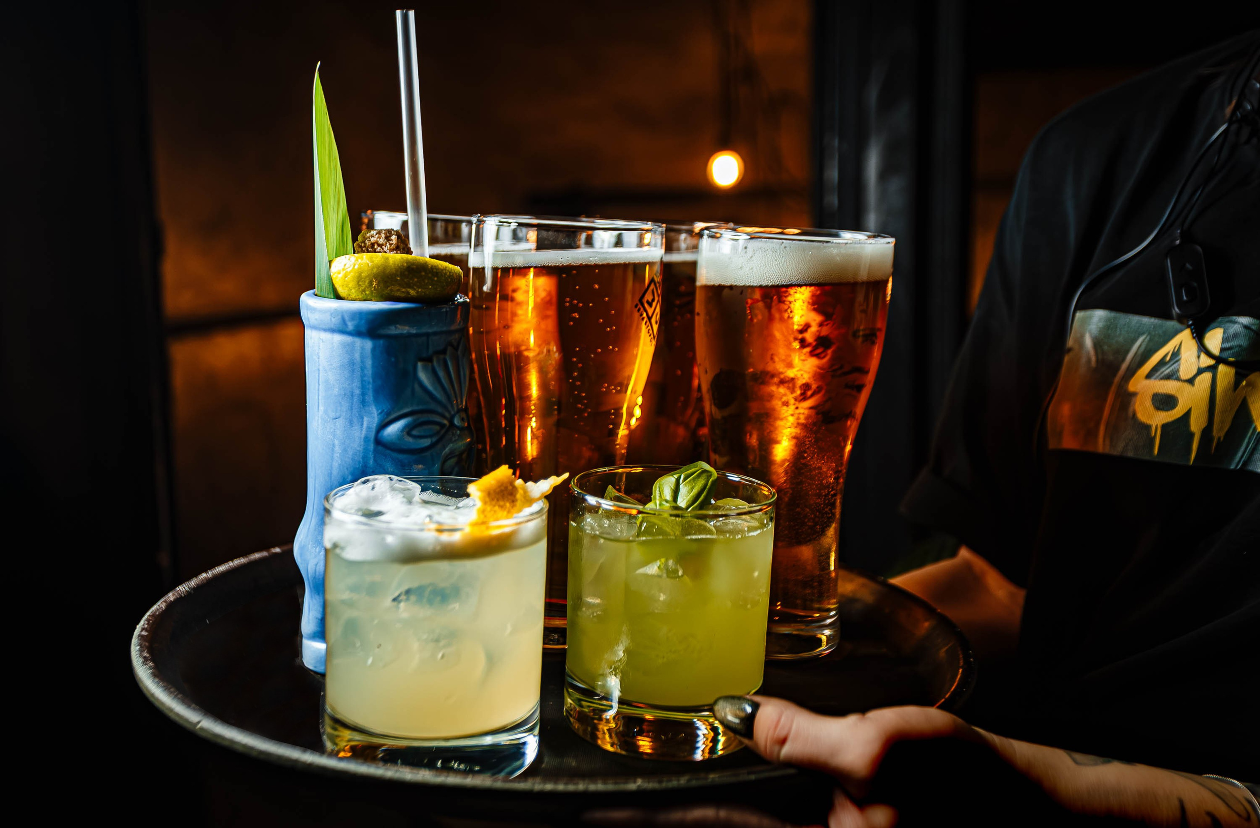 Simple Friday_Simple Bar_Симферополь_29.11.2024. Аминов Руслан | Фотограф