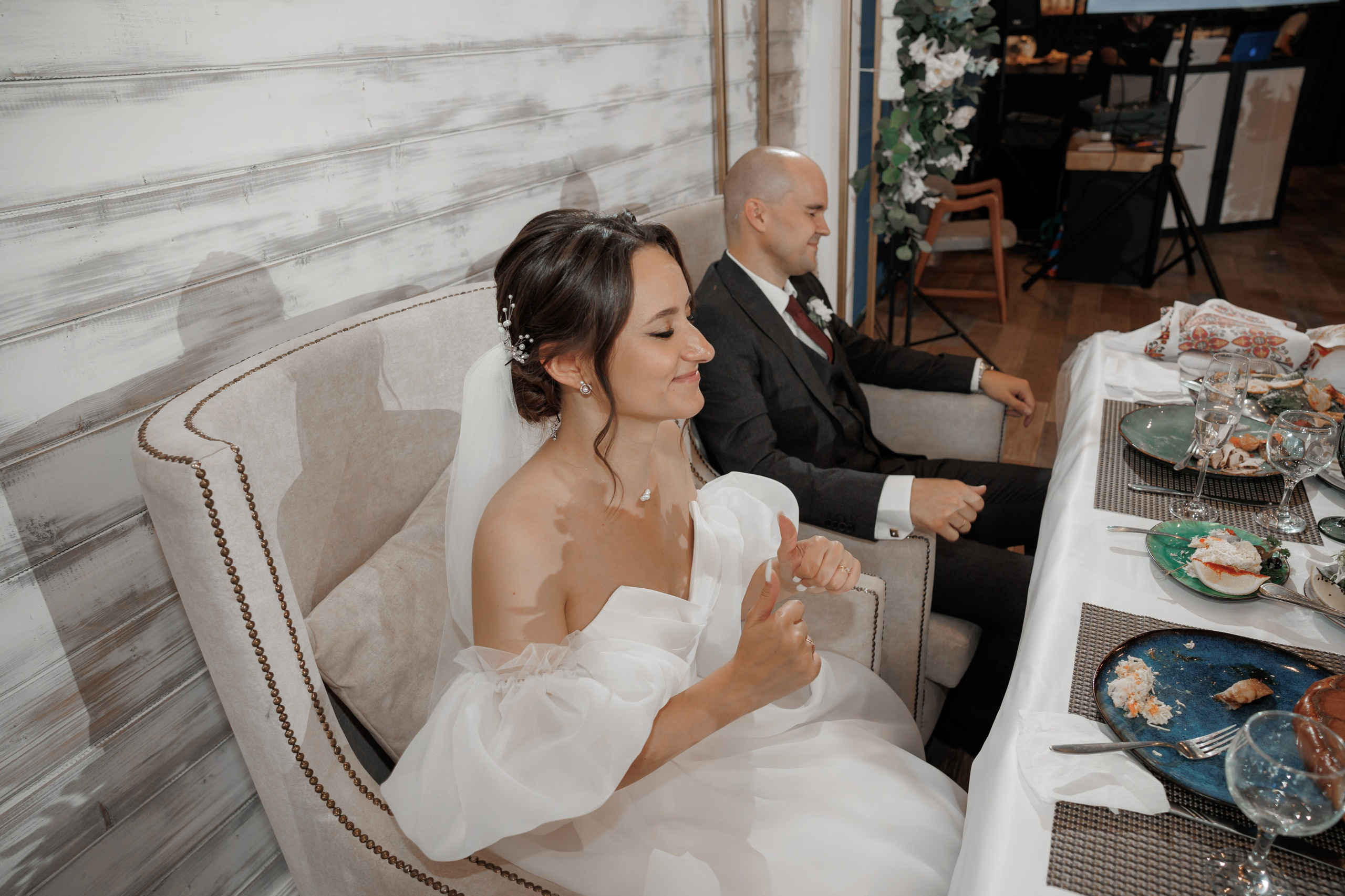 Полина и Дмитрий, загородный клуб «Барин», ЗАГС в г. Пушкино. Свадебный и репортажный фотограф (Москва, Королев и другие)