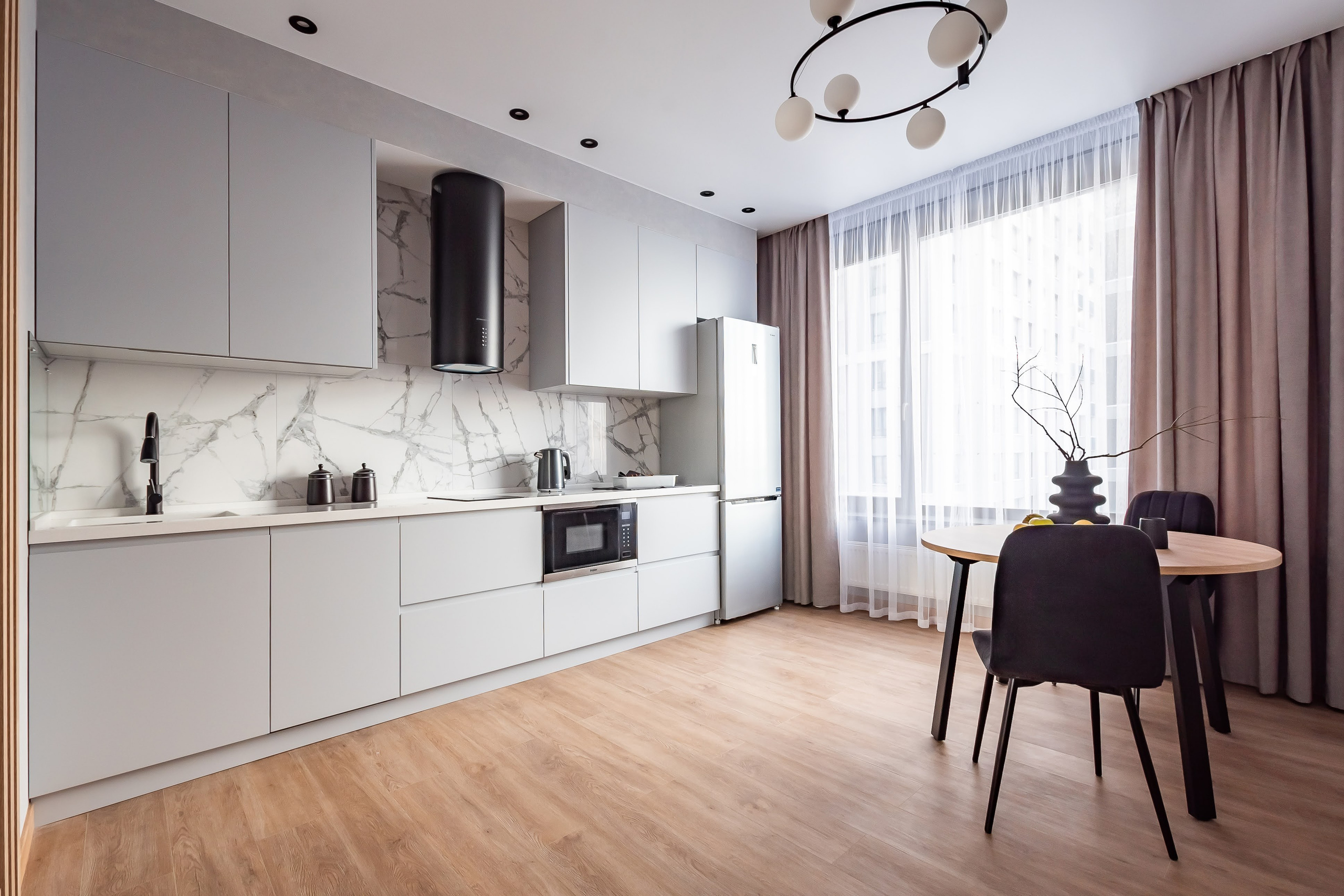 Интерьерная фотосъемка малогабаритной студии в Москве и Подмосковье. 