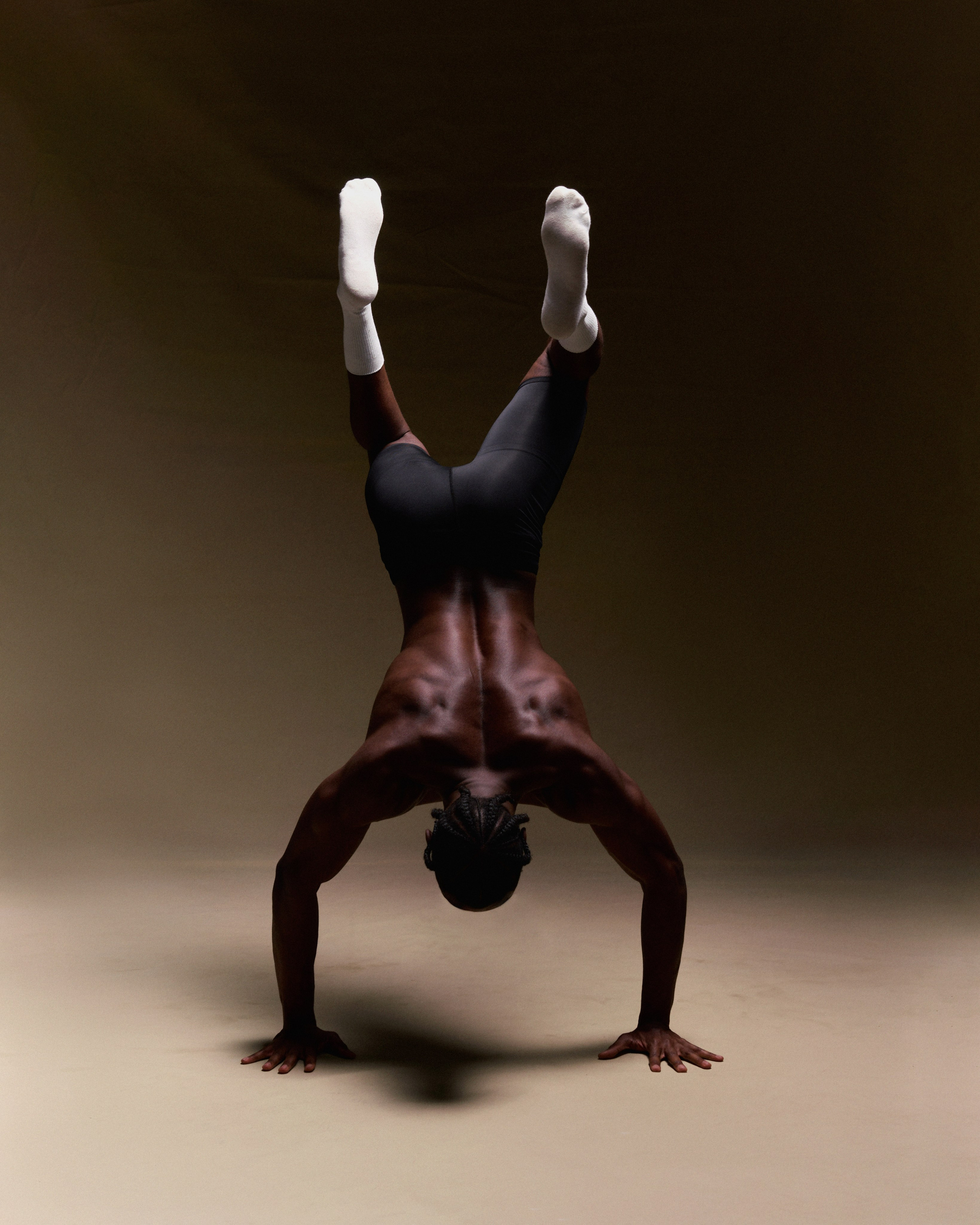 IRNBYCLUB content. Nadezhda Diskant is a Moscow and Saint Petersburg based photographer