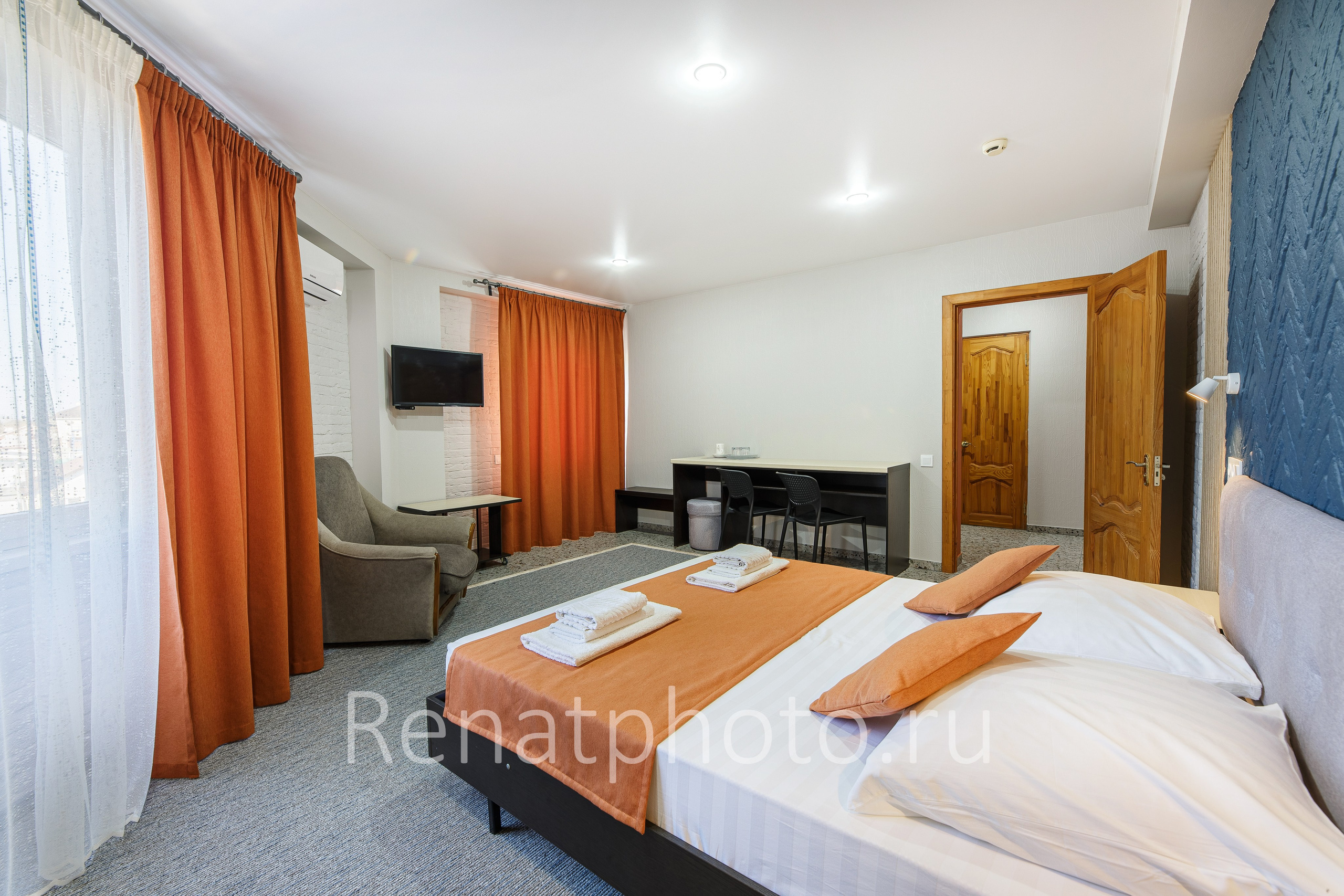 Renatphoto-Профессиональная фотосъемка номеров в отелях. Профессиональная фотосъёмка интерьеров, предметная фотосессия еды для меню г. Анапа