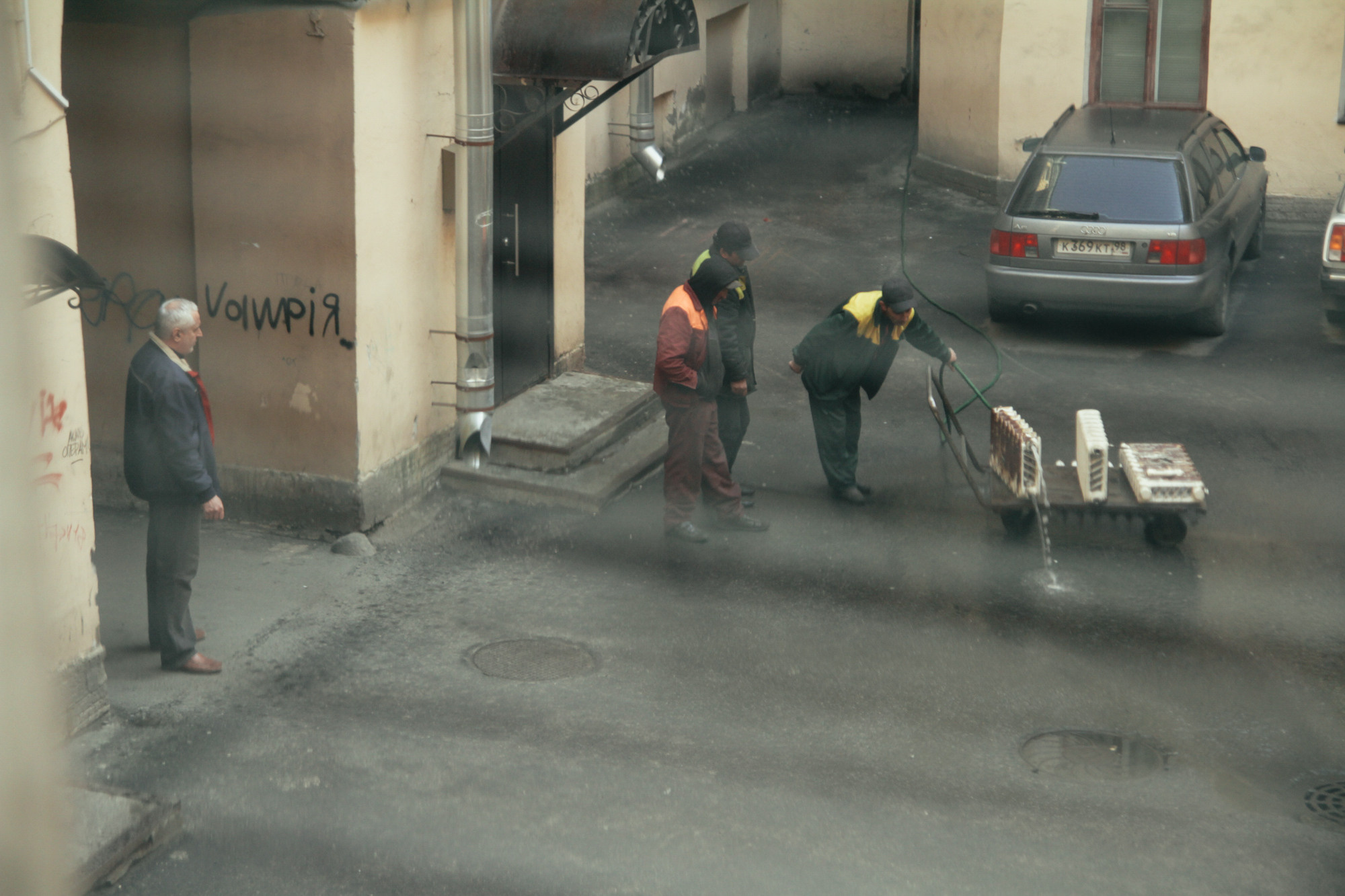 Взаперти. Фотограф Екатерина Веденина