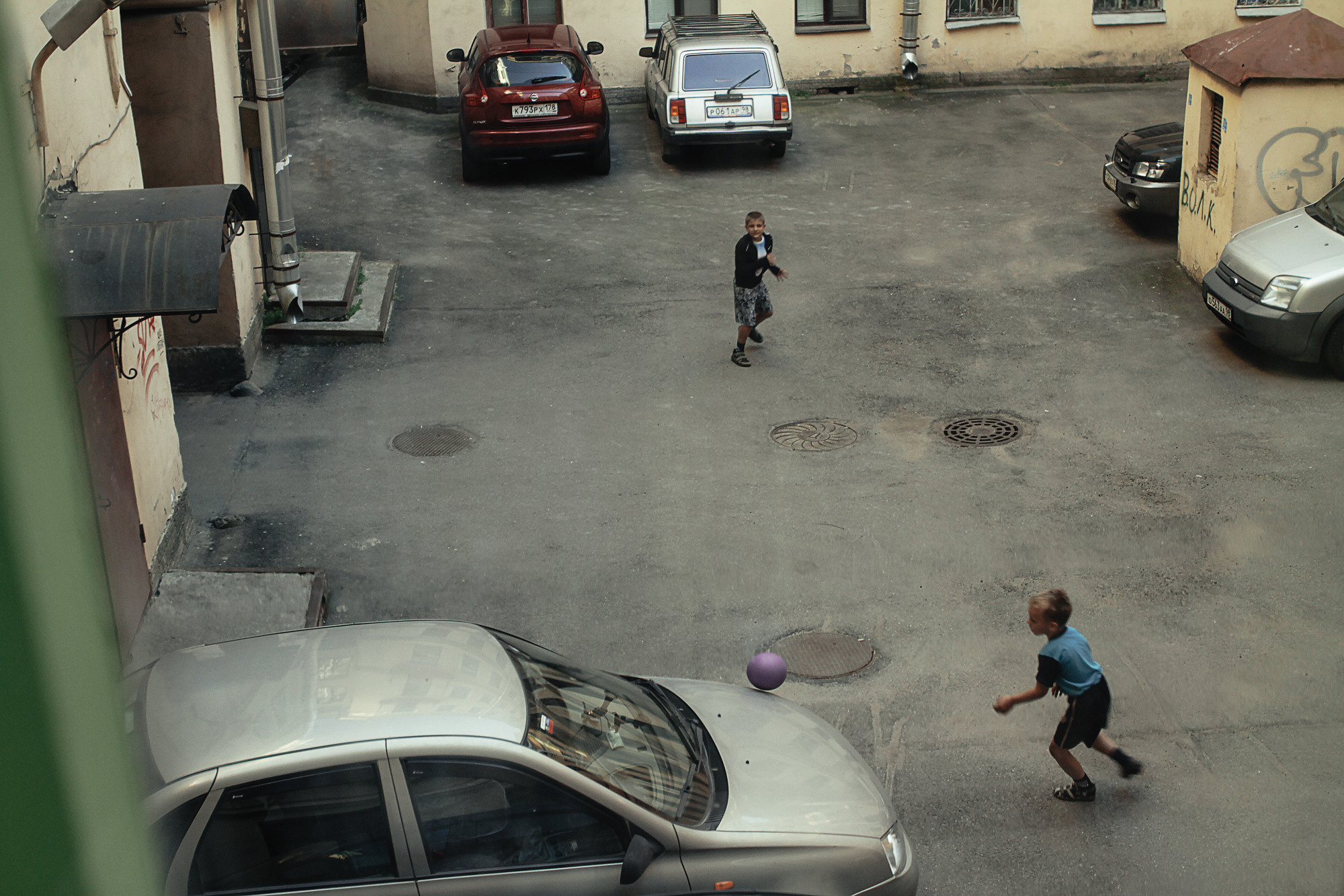 Взаперти. Фотограф Екатерина Веденина