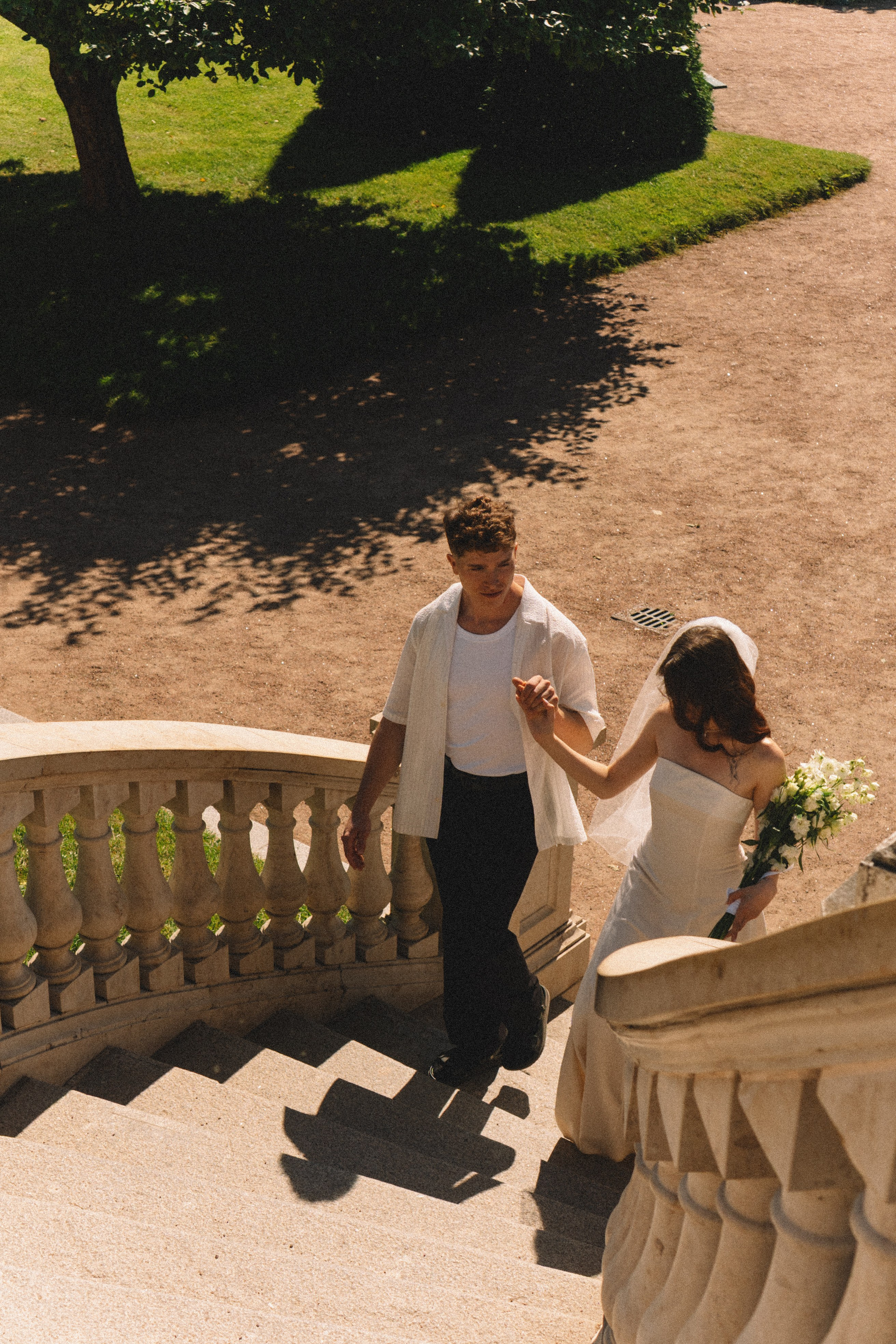СВАДЕБНАЯ СЬЕМКА В ПЕТЕРГОФЕ И СЬЕМКА РЕПОРТАЖА В ЗАГСЕ ПЕТЕРГОФА. Профессиональный фотограф, Санкт-Петербург — Виктория Богомолова