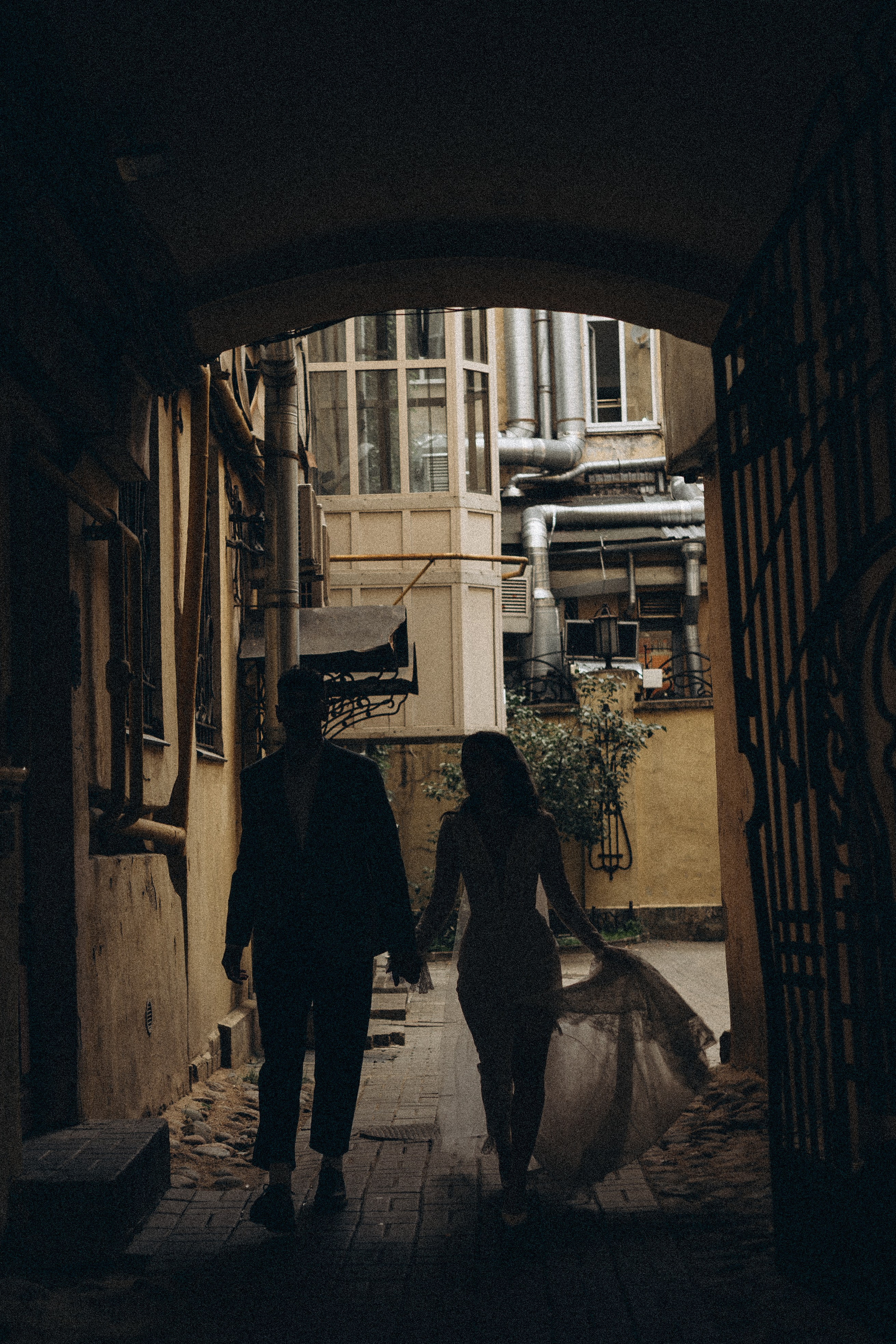 СВАДЕБНАЯ ПРОГУЛКА ВОЗЕ ИСАИКЕВСКОГО СОБОРА АСТОРИИ И ЗАКОНОДАЛЕТНОГО СОБРАНИЯ. Профессиональный фотограф, Санкт-Петербург — Виктория Богомолова