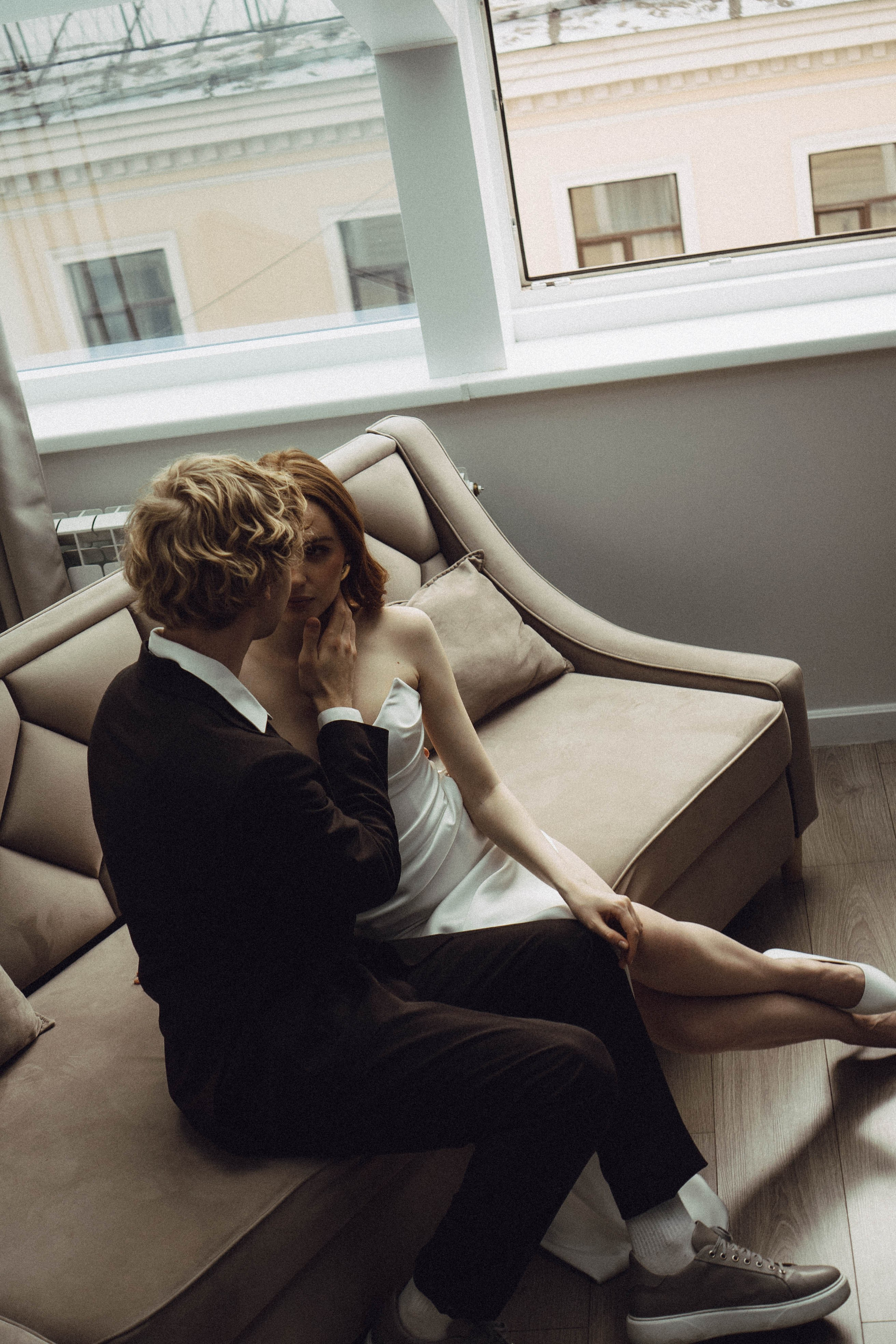 СВАДЕБНАЯ СЬЕМКА В ОТЕЛЕ. СБОРЫ ЖЕНИХА И НЕВЕСТЫ И ТАКЖЕ ТОР И ПОДГОТОВКА К ПРОГУЛКЕ. Профессиональный фотограф, Санкт-Петербург — Виктория Богомолова