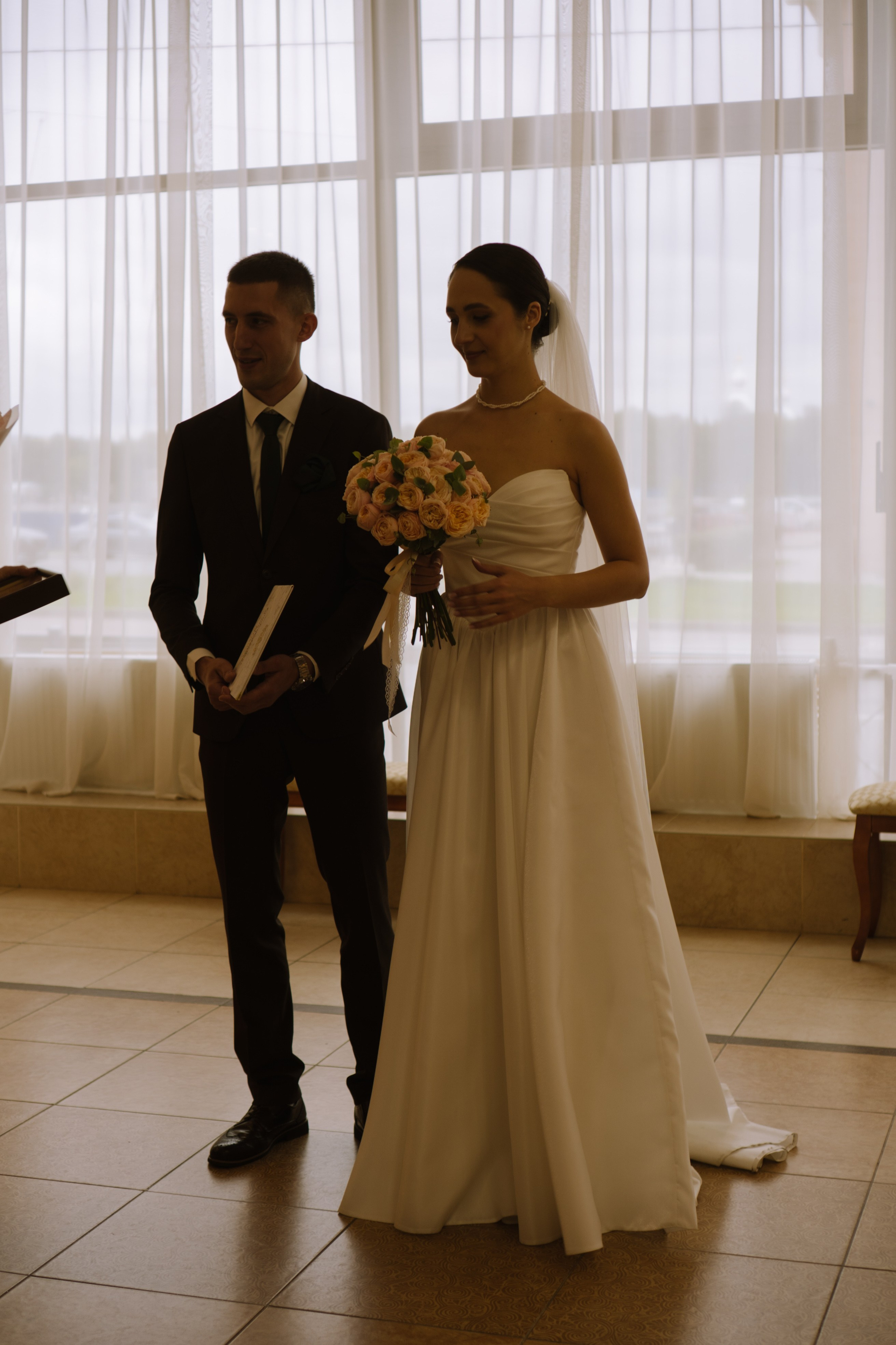 РЕПОРТАЖНАЯ СЬЕМКА В ЗАГСЕ. Профессиональный фотограф, Санкт-Петербург — Виктория Богомолова