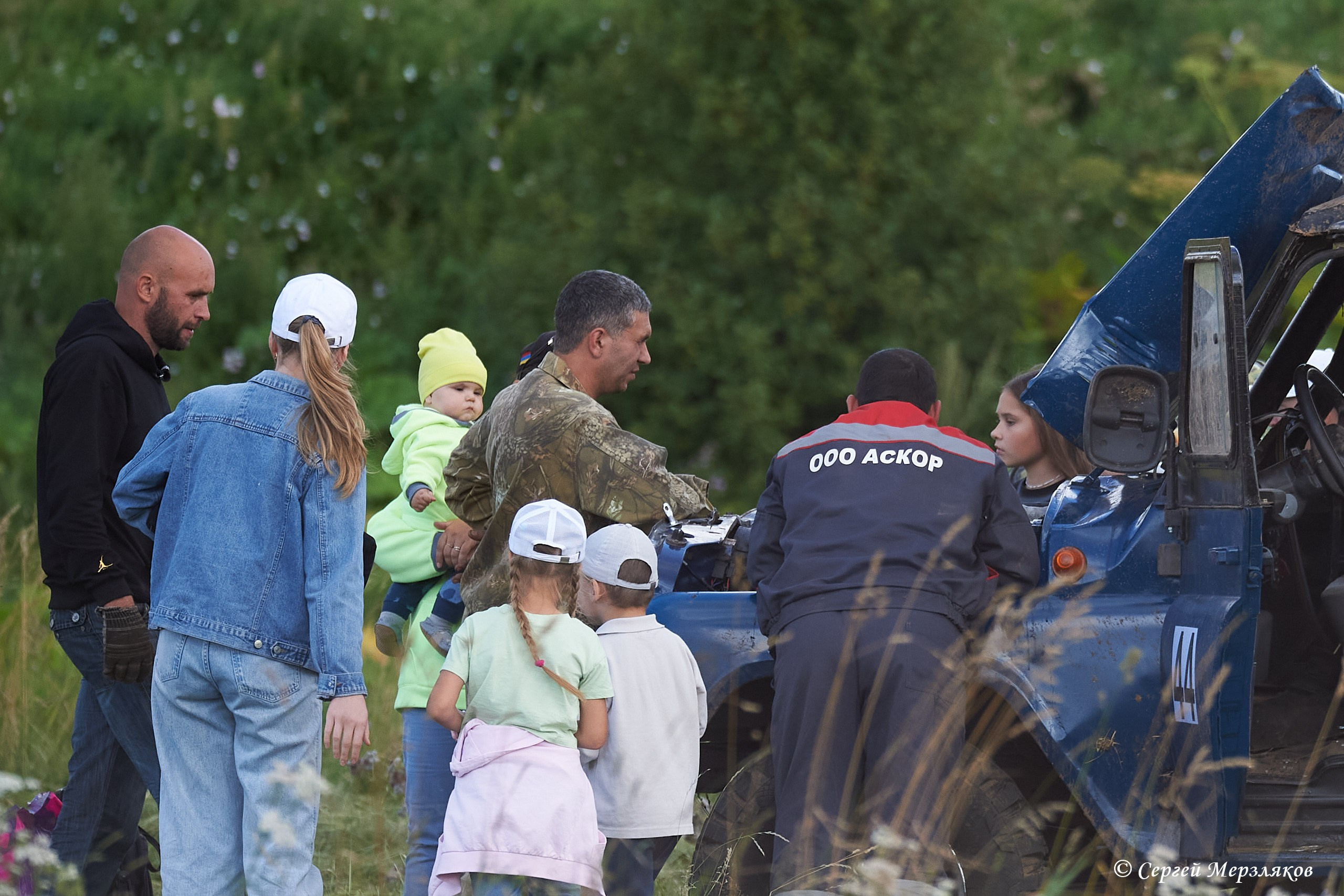 Шарканский Ухаб 2024. Деревня Петуньки 27.07.2024. Спортивный репортажный фотограф в Ижевске Сергей Мерзляков