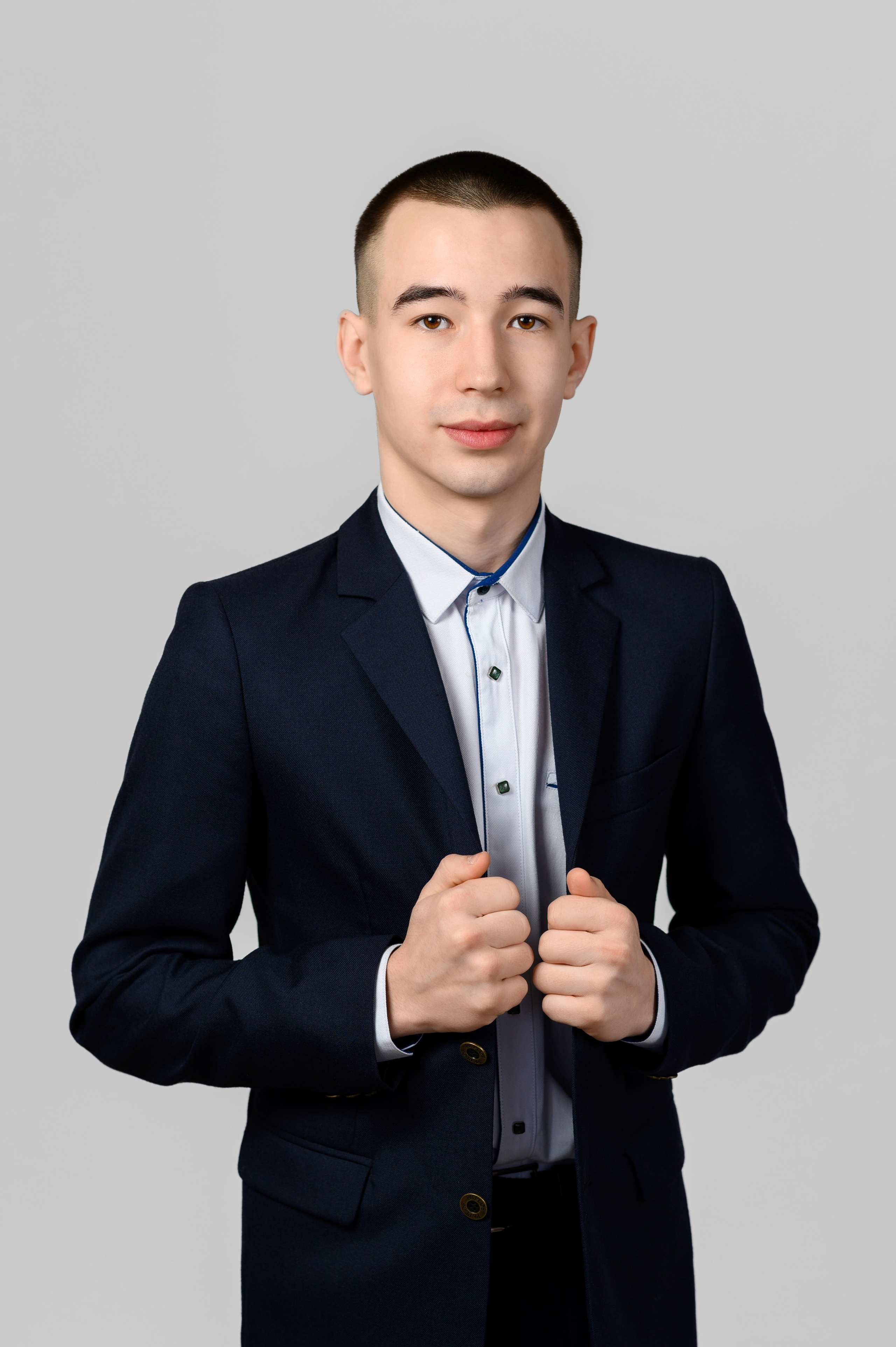 АСОШ № 1, 9А класс. Фотоальбомы для выпускников школ и детских садов в Республике Алтай и за её пределами