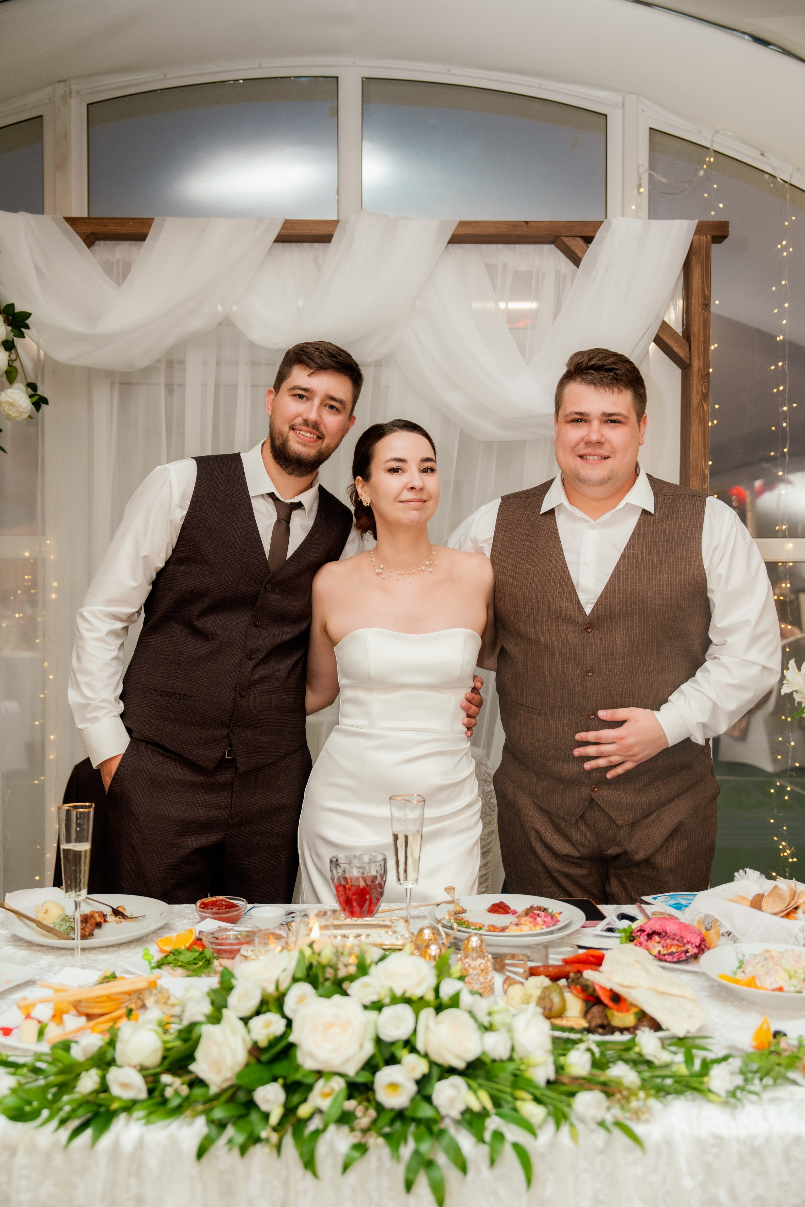 Влад и Наталья. Свадебный банкет. Свадебный фотограф Москва