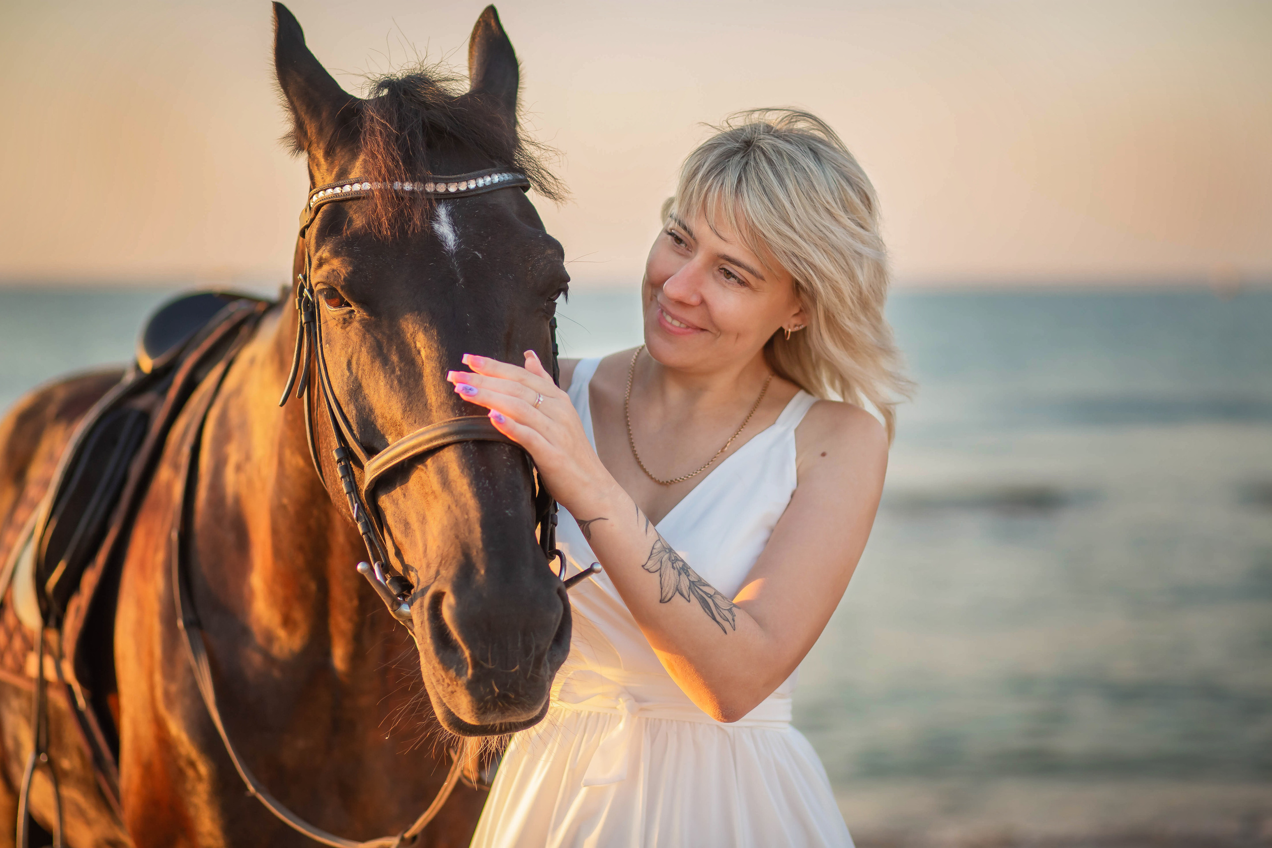Фотосессия на море с лошадью. Фотограф в Феодосии Наталья Булгакова